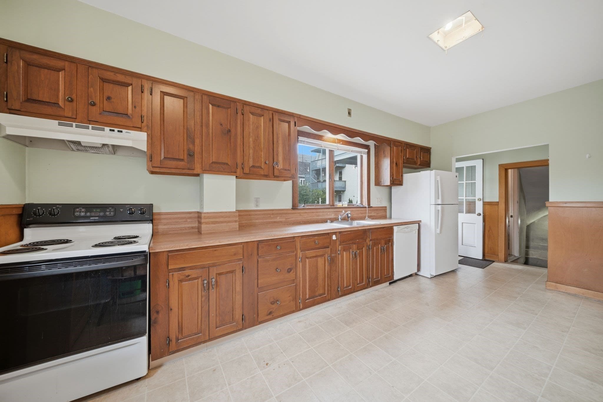2 Family - 2 Units Up/Down at 357-359 Main St, Medford MA 02155, Medford, photo 34 of 42