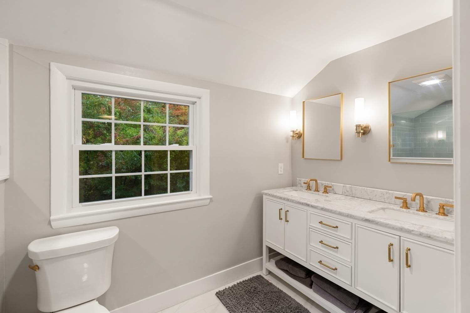 Single Family Residence at 124 Hillside Rd, North Andover MA 01845, photo 25 of 37