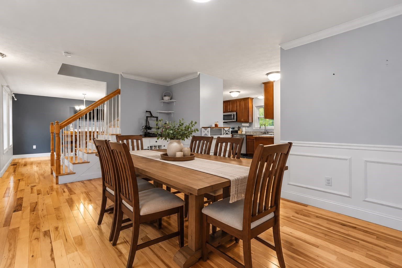 Single Family Residence at 141 N Common Rd, Westminster MA 01473, photo 7 of 34