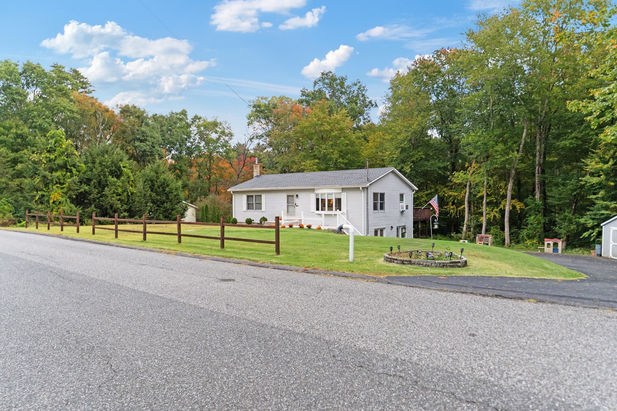 Single Family Residence at 174 Monson Turnpike Rd, Ware MA 01082, photo 3 of 12