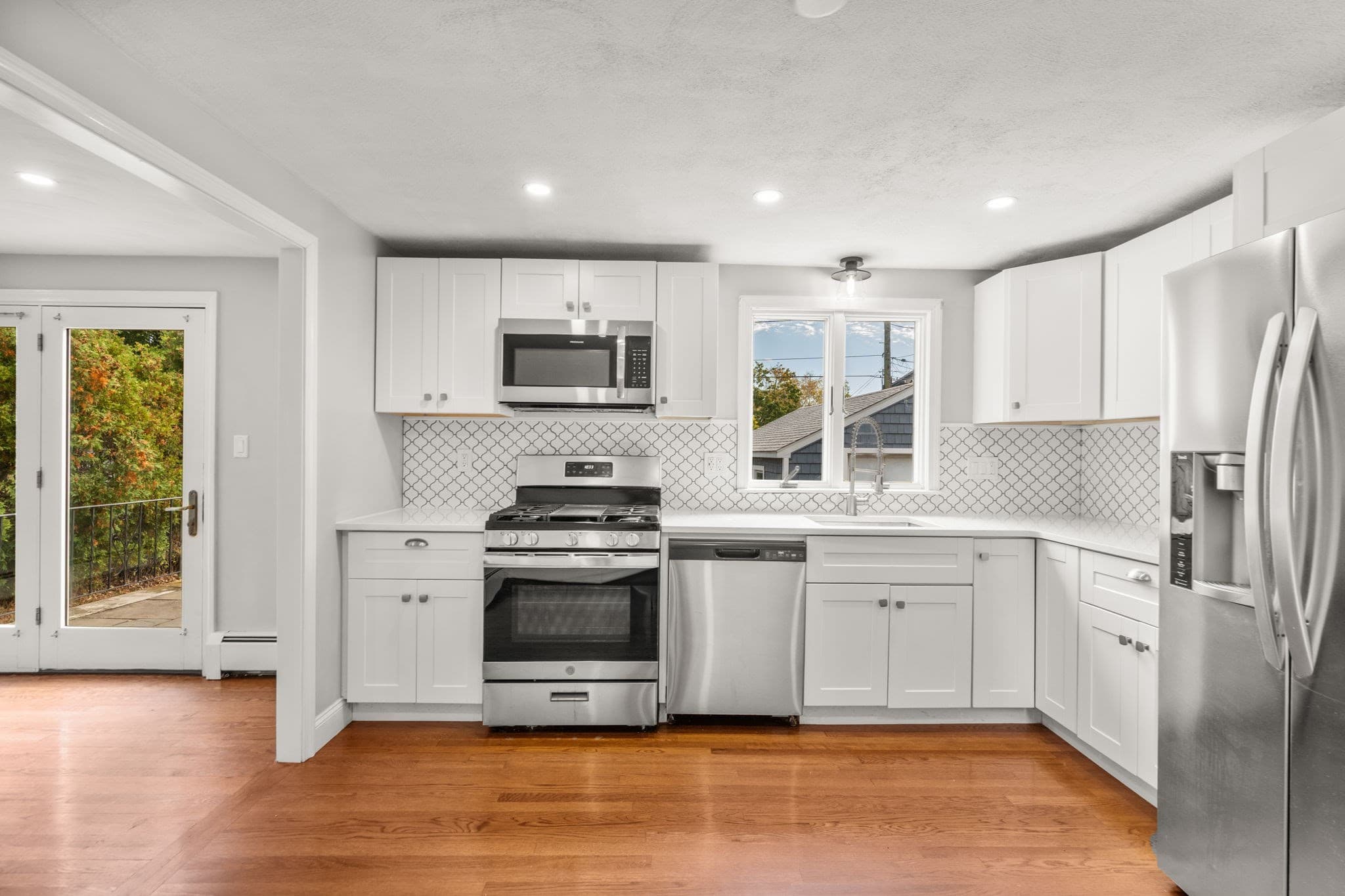 Single Family Residence at 54 Furnace Brook Pkwy, Quincy MA 02169, Quincy, photo 12 of 35