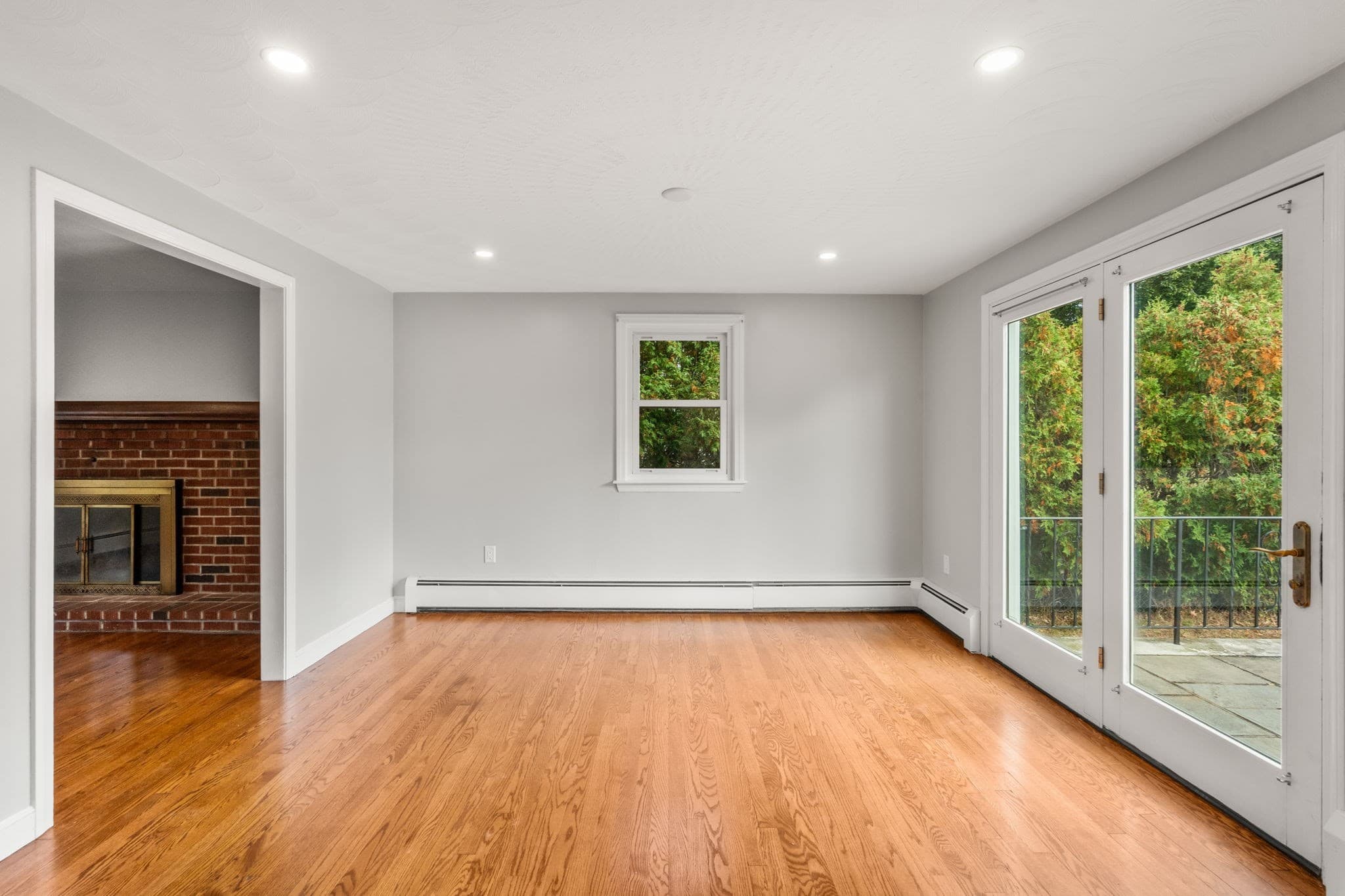 Single Family Residence at 54 Furnace Brook Pkwy, Quincy MA 02169, Quincy, photo 7 of 35