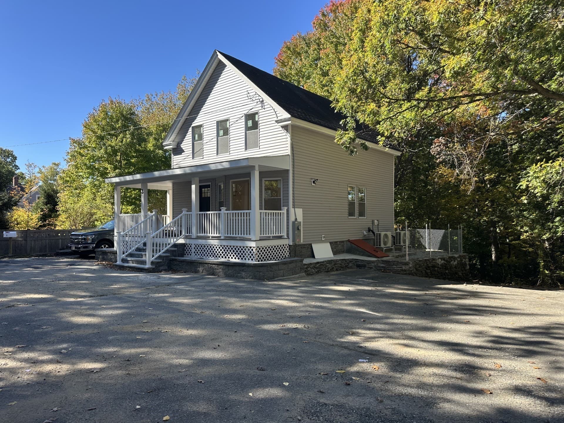 Single Family Residence at 3 Regan Pl, Leominster MA 01453, photo 2 of 25