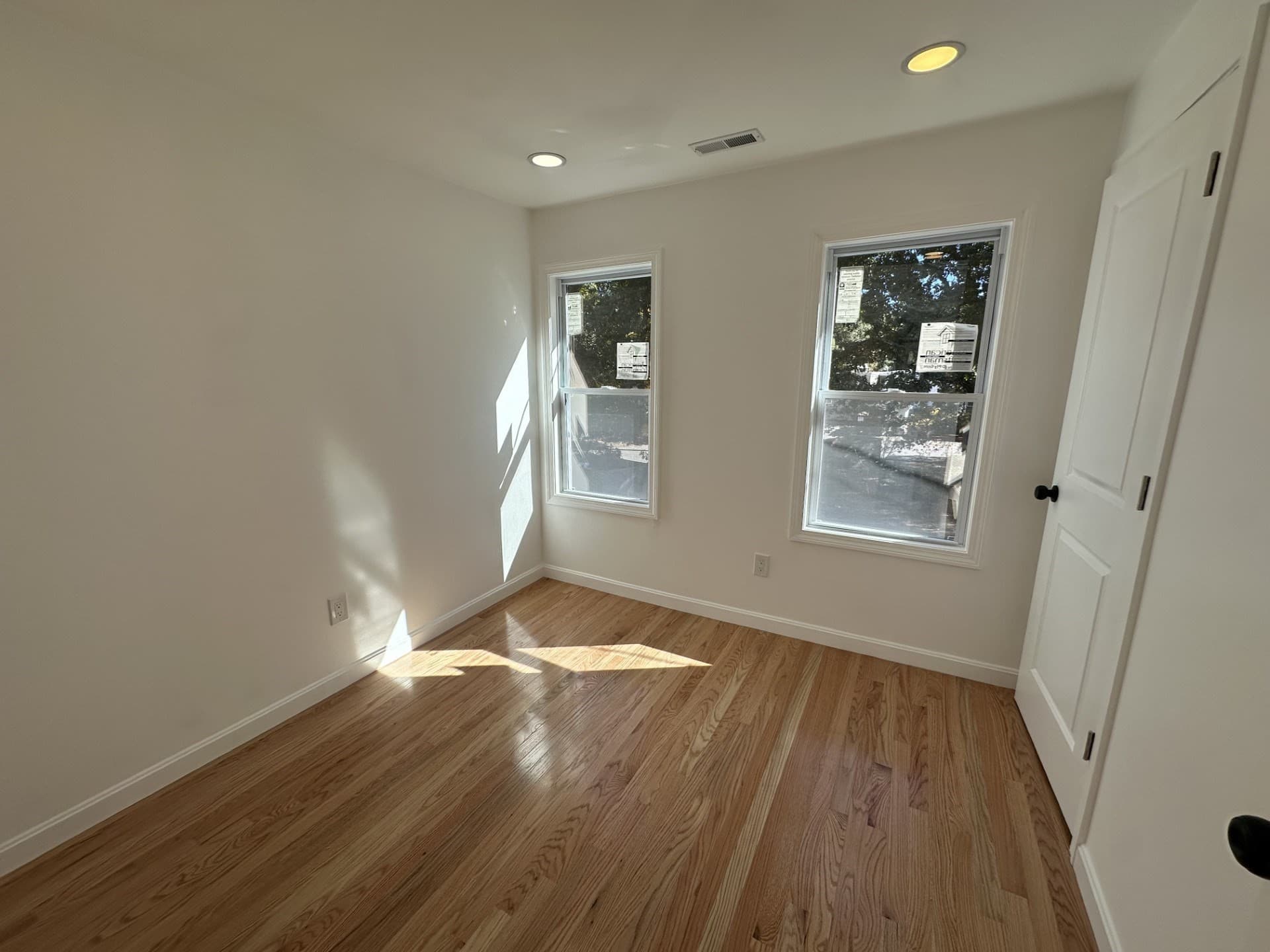 Single Family Residence at 3 Regan Pl, Leominster MA 01453, photo 18 of 25