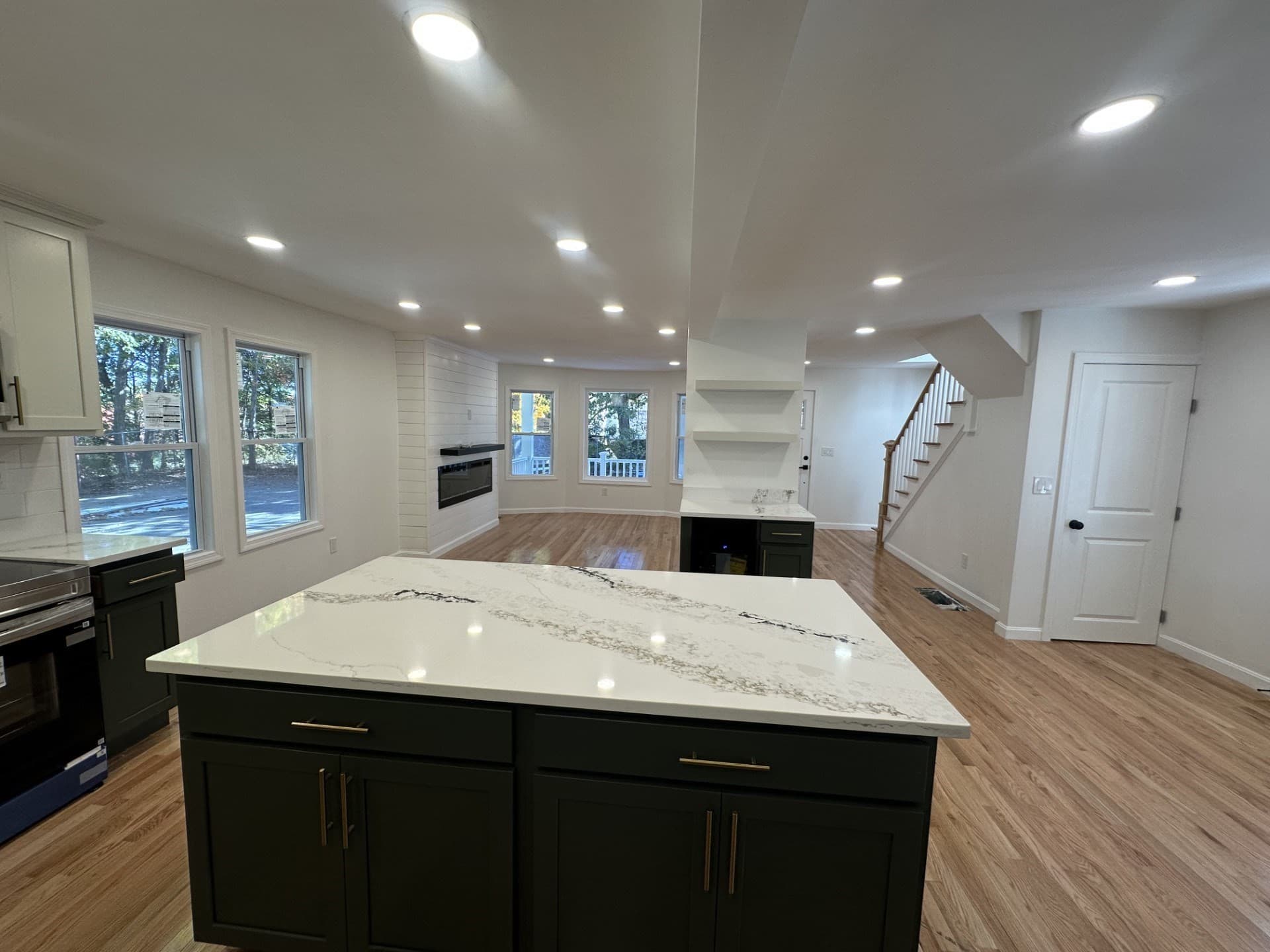 Single Family Residence at 3 Regan Pl, Leominster MA 01453, photo 11 of 25