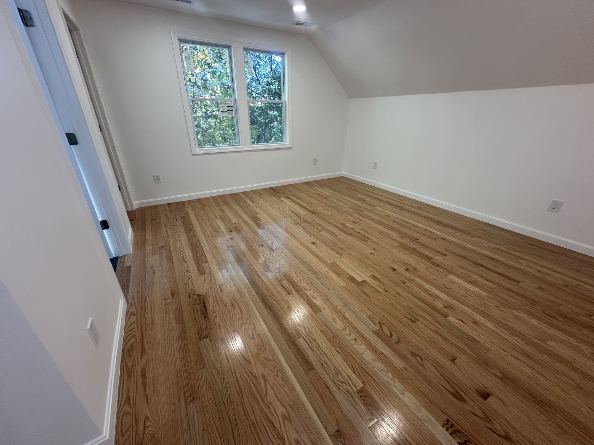 Single Family Residence at 3 Regan Pl, Leominster MA 01453, photo 19 of 25