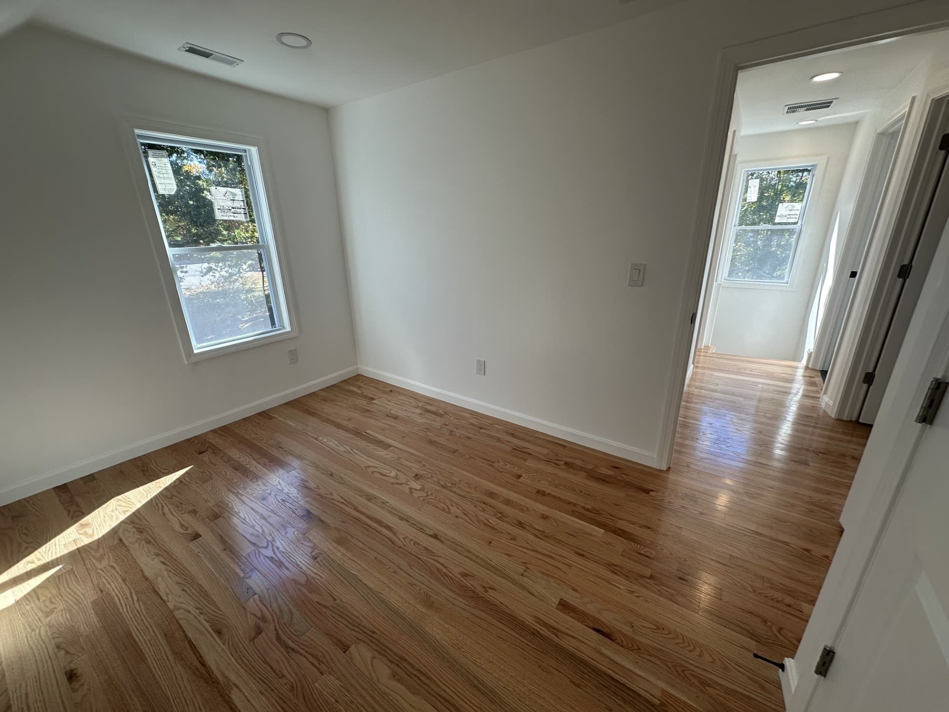 Single Family Residence at 3 Regan Pl, Leominster MA 01453, photo 21 of 25