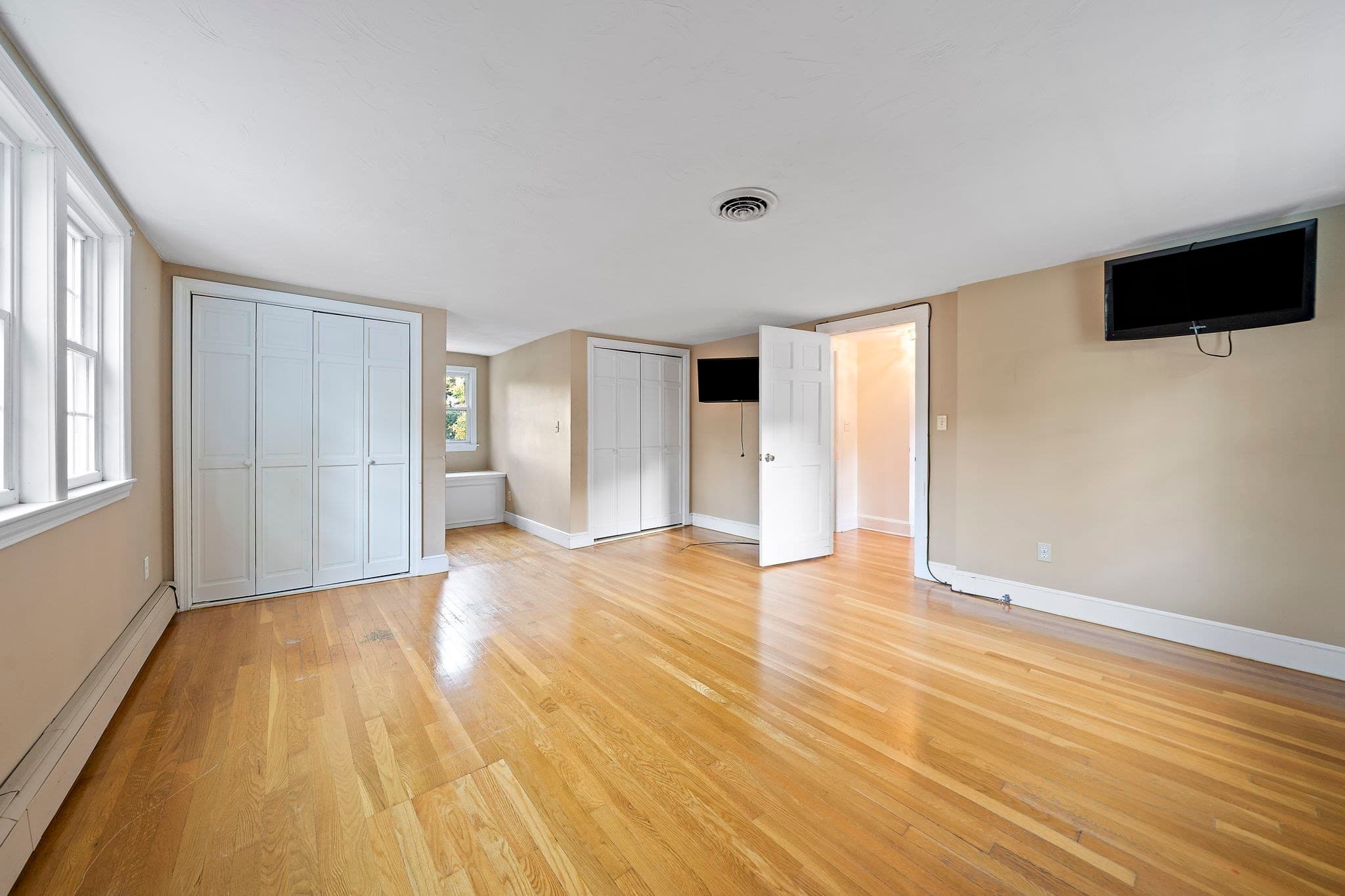 Single Family Residence at 140 Mount Vernon Rd E, Weymouth MA 02189, Weymouth, photo 27 of 42
