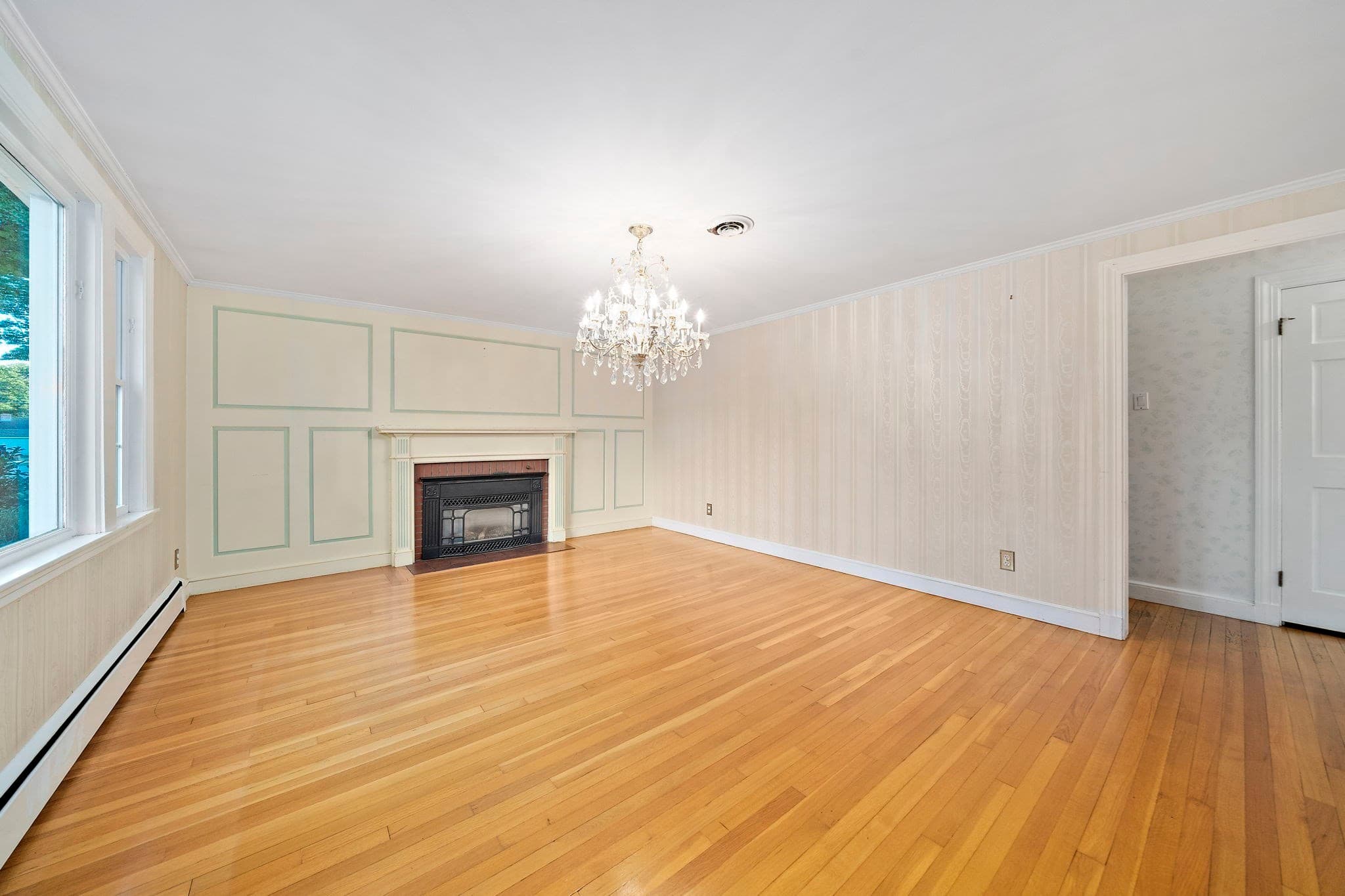 Single Family Residence at 140 Mount Vernon Rd E, Weymouth MA 02189, Weymouth, photo 13 of 42