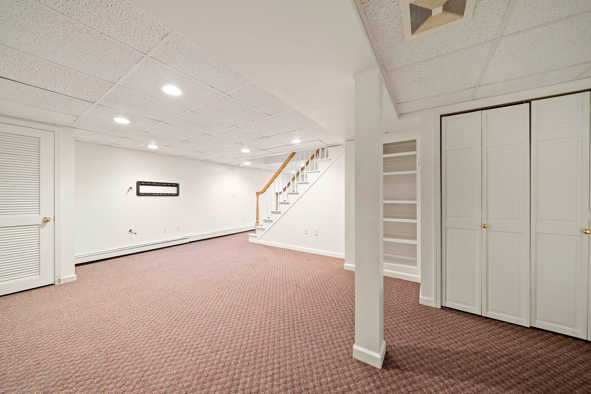 Single Family Residence at 140 Mount Vernon Rd E, Weymouth MA 02189, Weymouth, photo 32 of 42