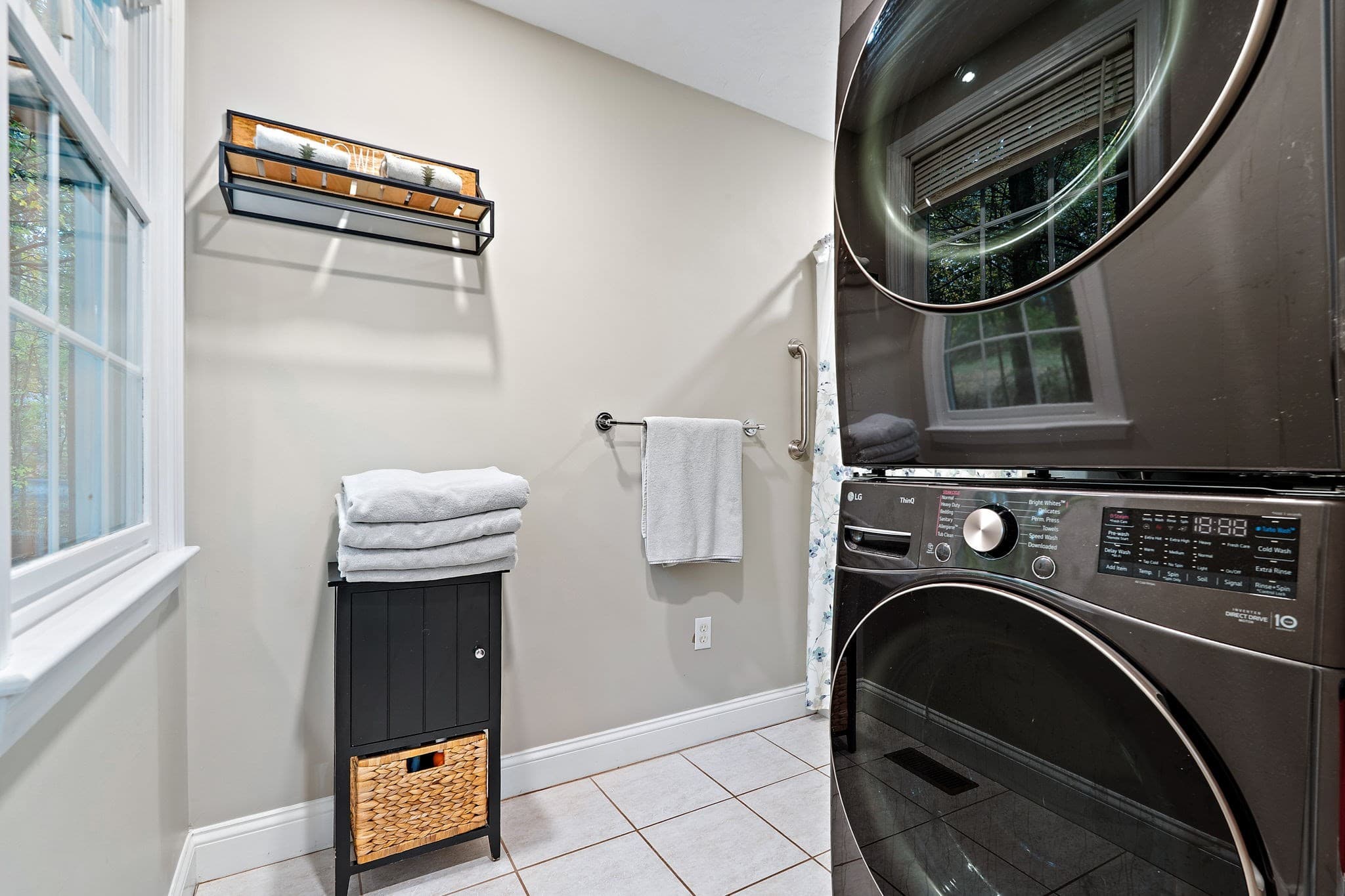 Single Family Residence at 525 Old Harvard Road, Boxborough MA 01719, Boxborough, photo 11 of 37