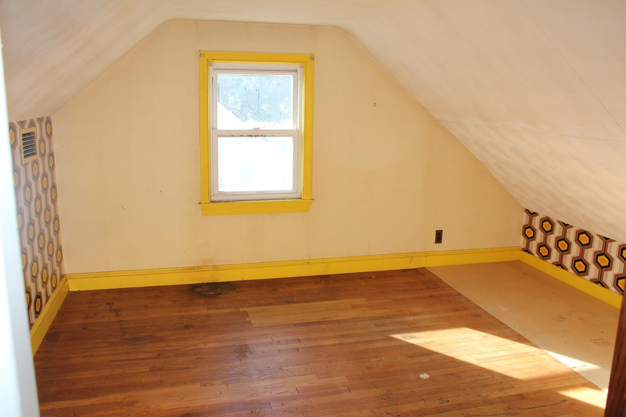 Single Family Residence at 36 Vesey Road, Randolph MA 02368, Randolph, photo 15 of 23