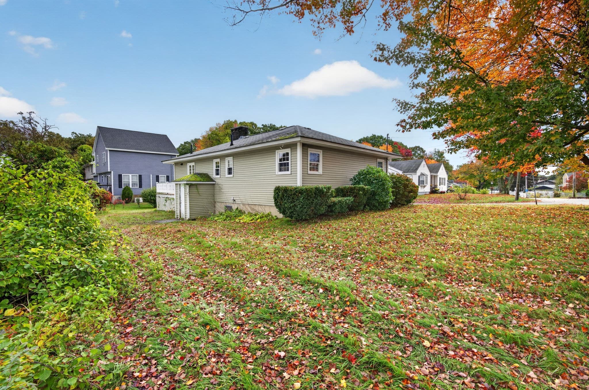 Single Family Residence at 94 Peever St, Methuen MA 01844, photo 27 of 34