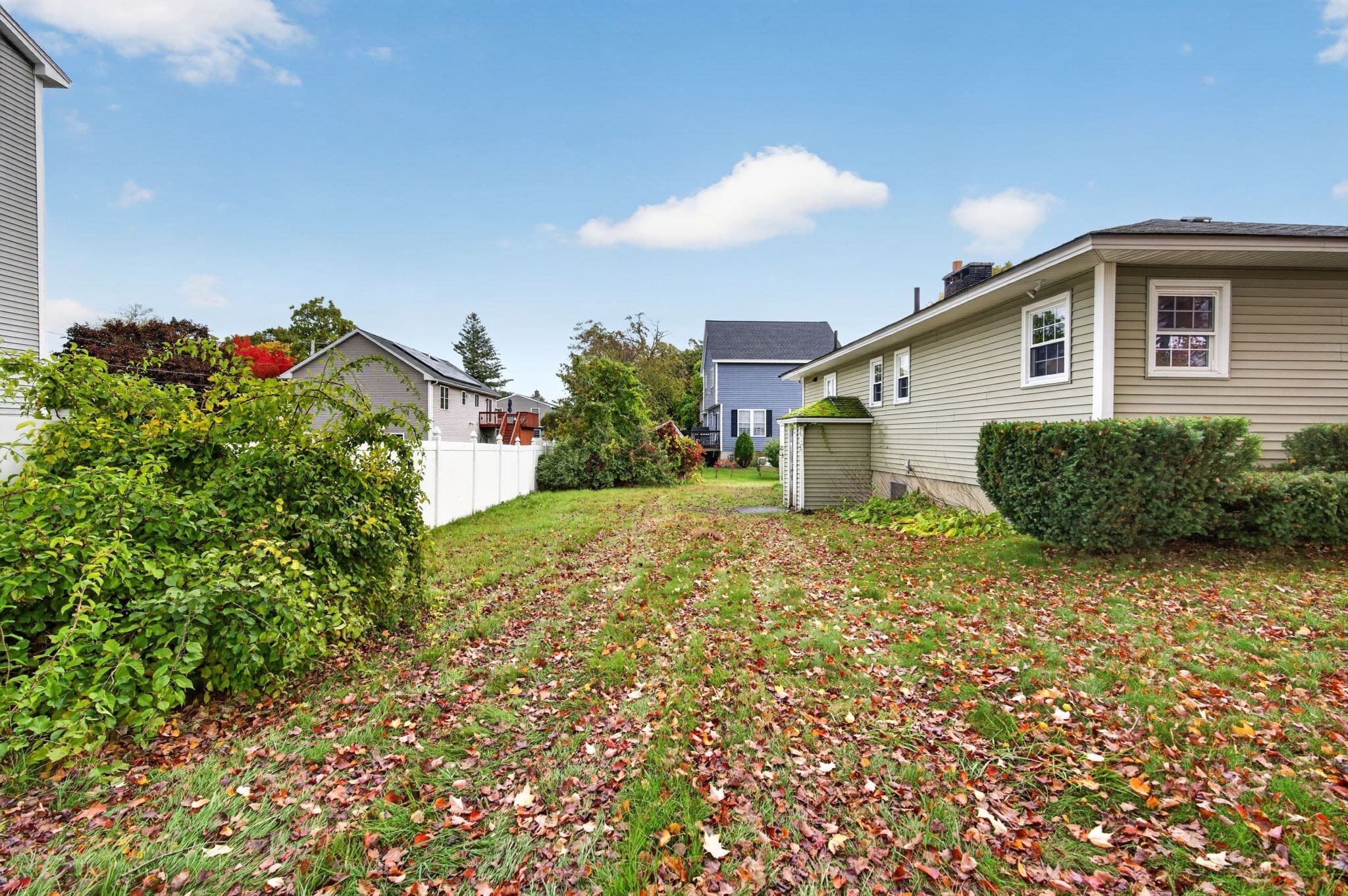 Single Family Residence at 94 Peever St, Methuen MA 01844, photo 26 of 34