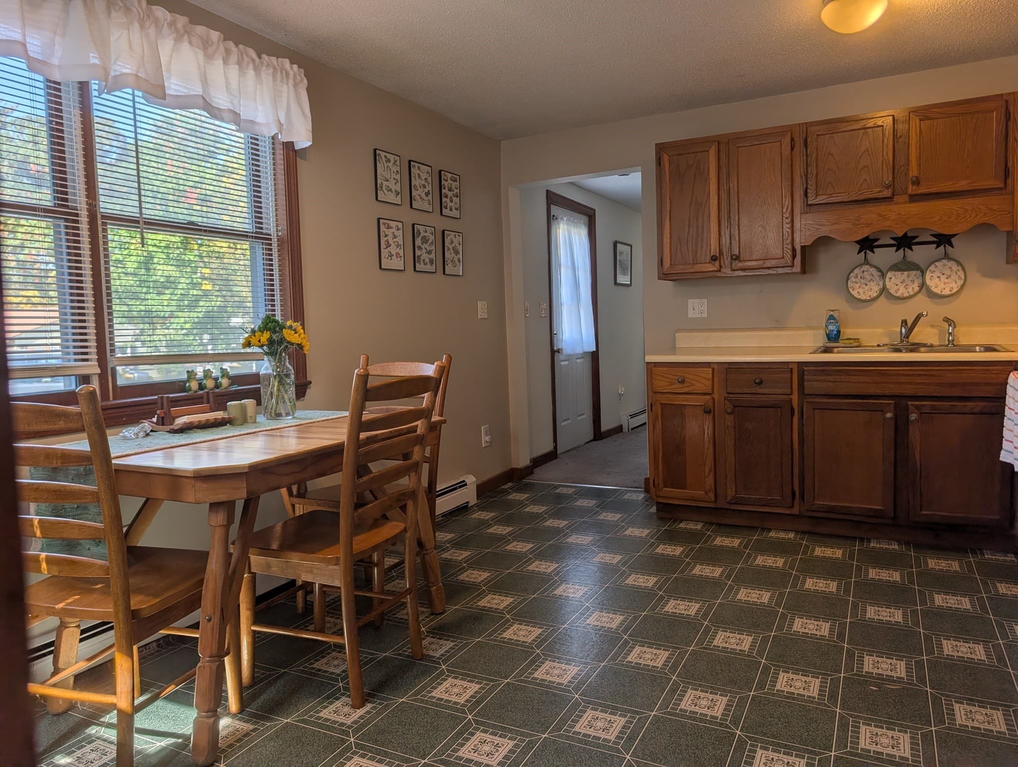 Single Family Residence at 434 Harvard Ave, Athol MA 01331, Athol, photo 8 of 18