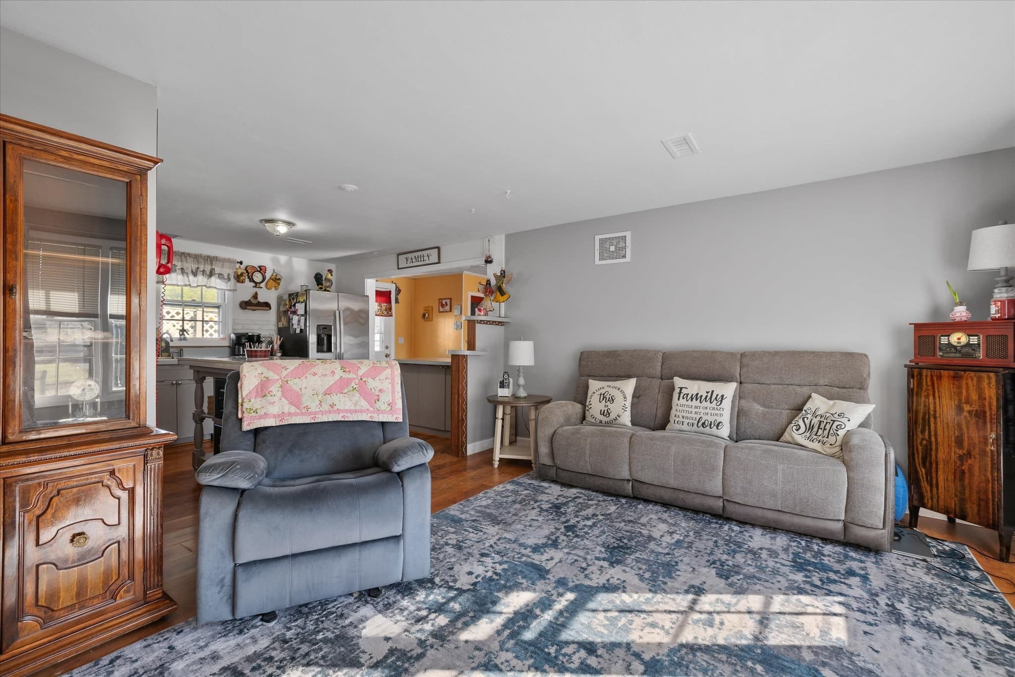 Single Family Residence at 5 Caroline Drive, Bellingham MA 02019, photo 6 of 33