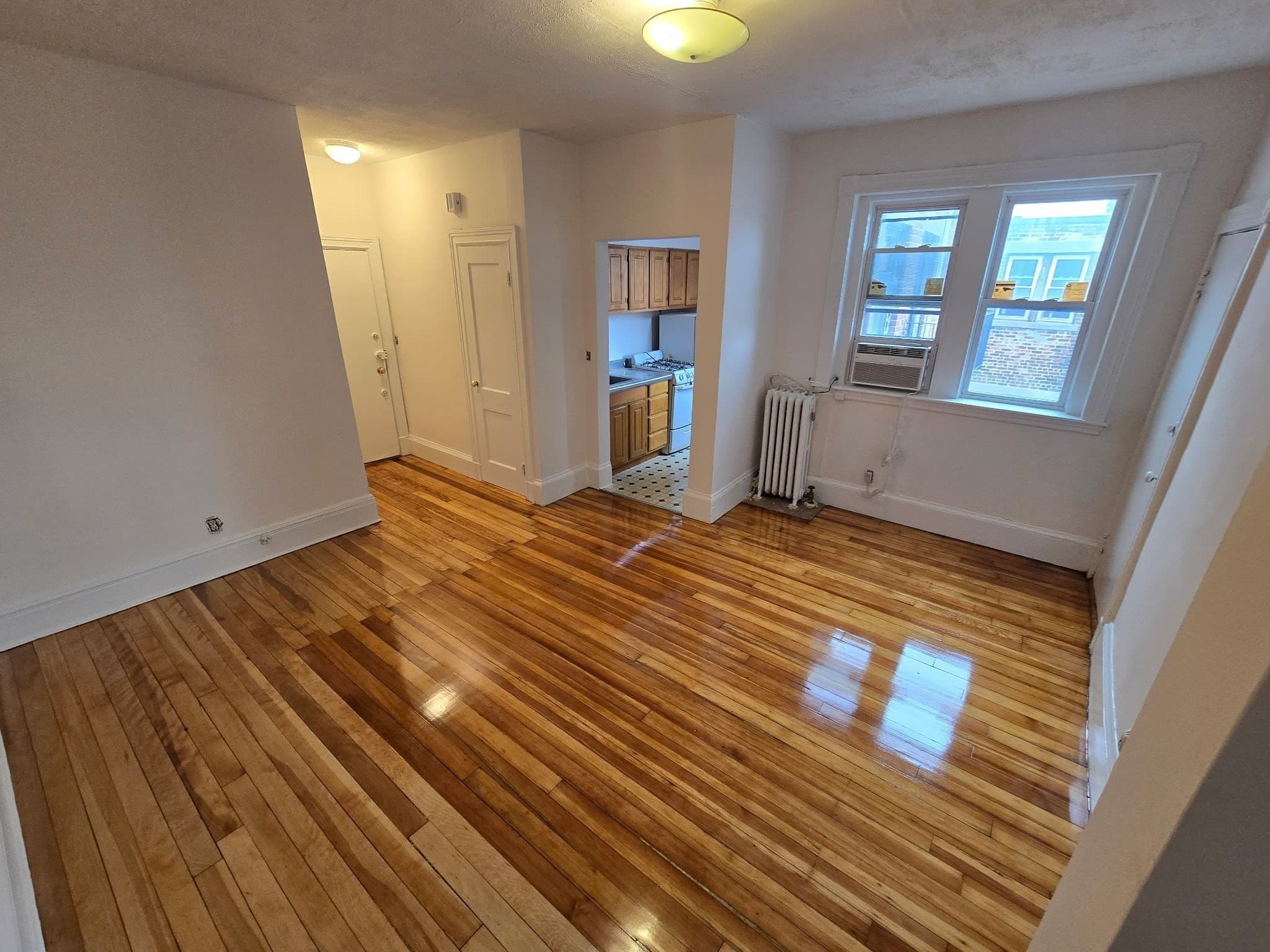 Condominium at 18 Glenville Ave # 3A, Boston MA 02134, Boston, photo 2 of 10