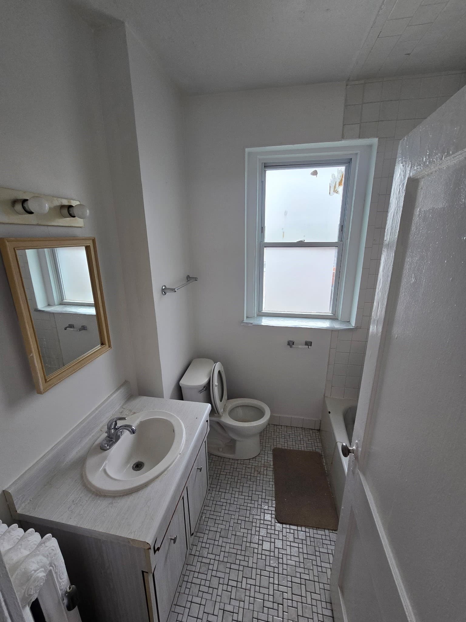 Condominium at 18 Glenville Ave # 3A, Boston MA 02134, Boston, photo 8 of 10