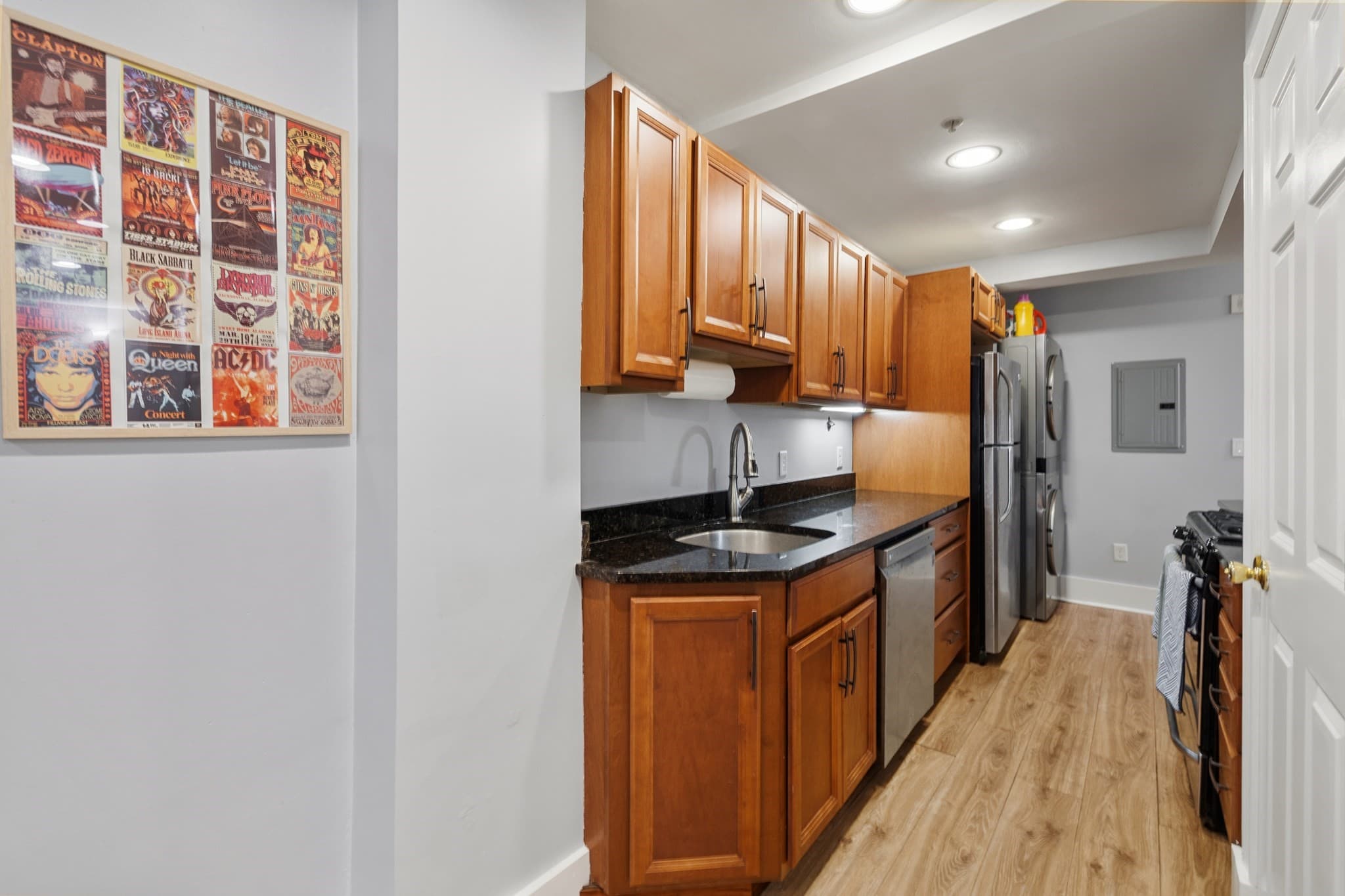 Condominium at 47 Bridge St # 1, Salem MA 01970, photo 6 of 17