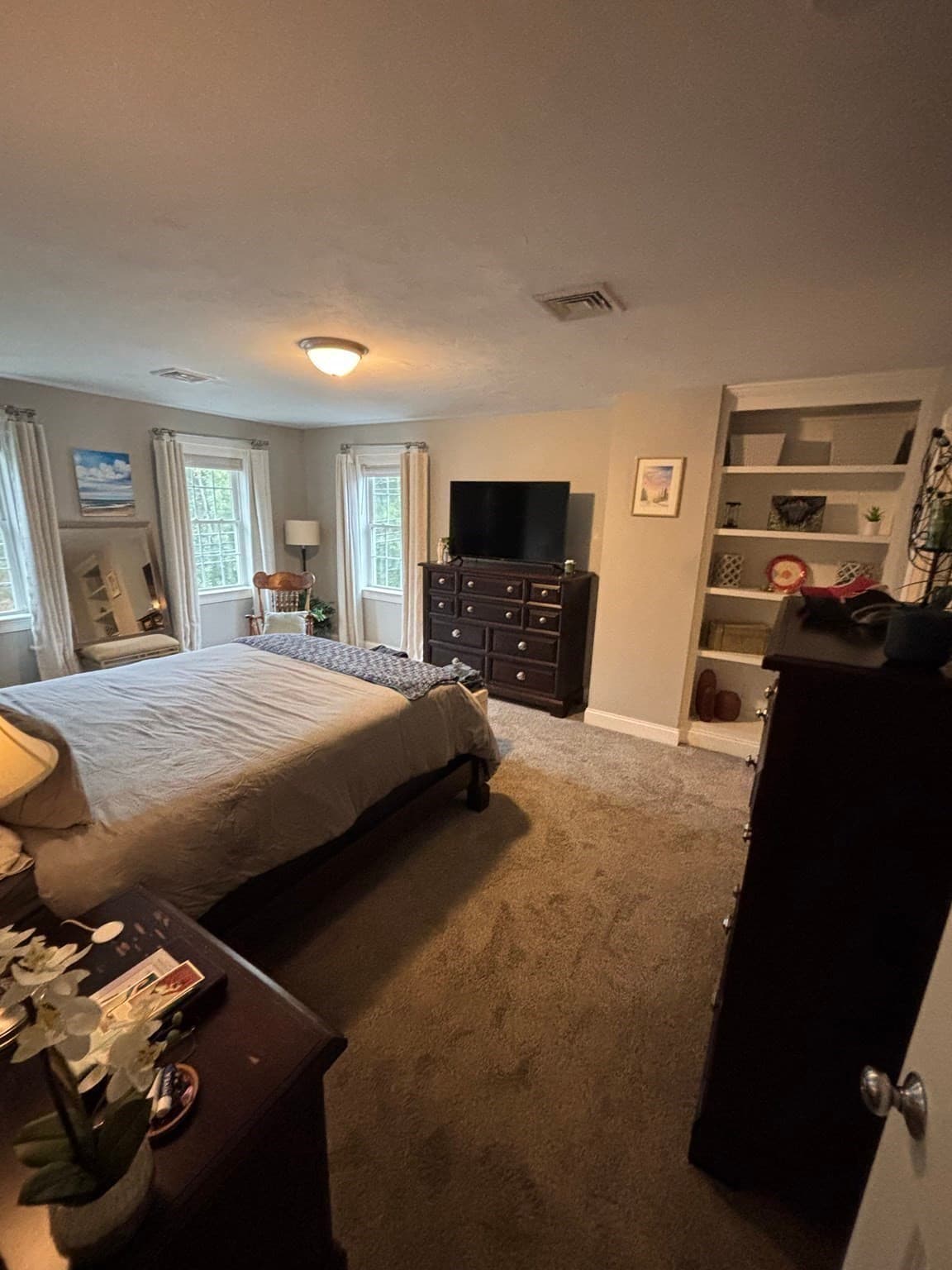 Single Family Residence at 75 Old Oak St, East Bridgewater MA 02333, photo 12 of 20