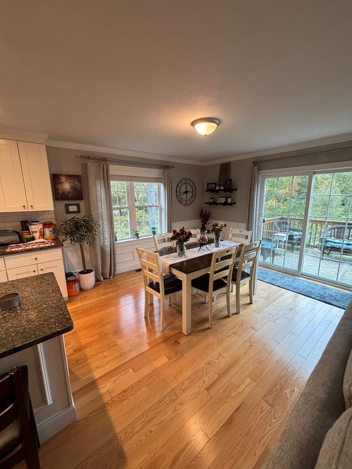 Single Family Residence at 75 Old Oak St, East Bridgewater MA 02333, photo 5 of 20
