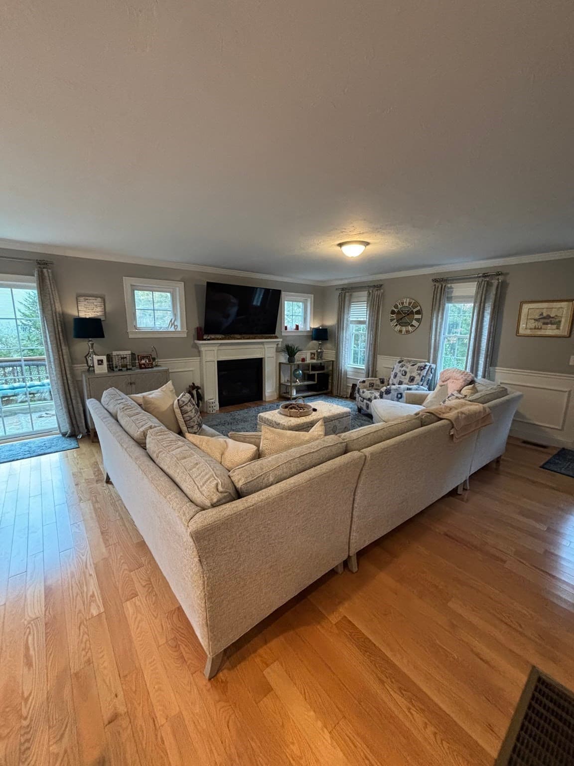 Single Family Residence at 75 Old Oak St, East Bridgewater MA 02333, photo 9 of 20