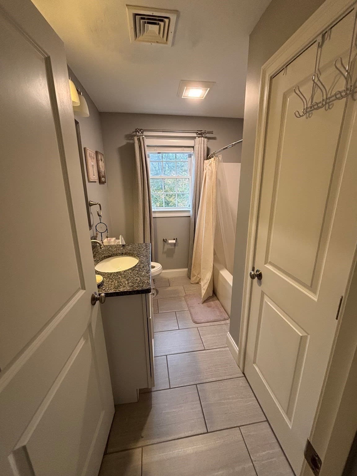 Single Family Residence at 75 Old Oak St, East Bridgewater MA 02333, photo 15 of 20