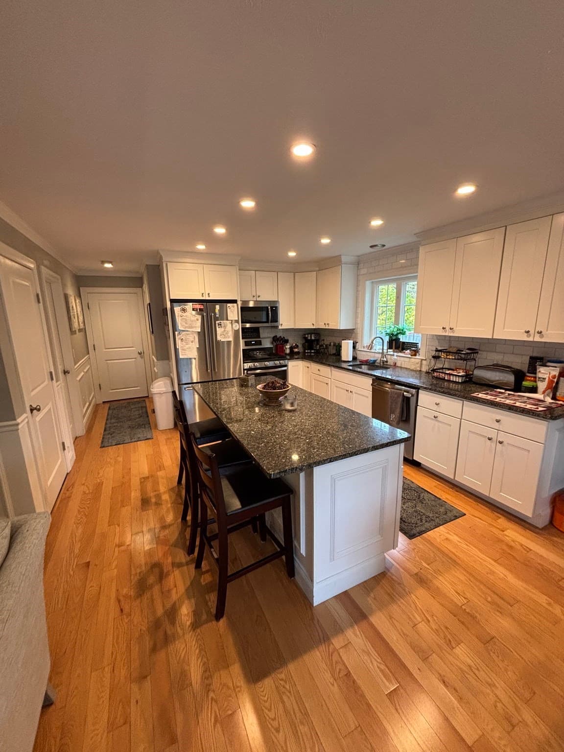 Single Family Residence at 75 Old Oak St, East Bridgewater MA 02333, photo 4 of 20