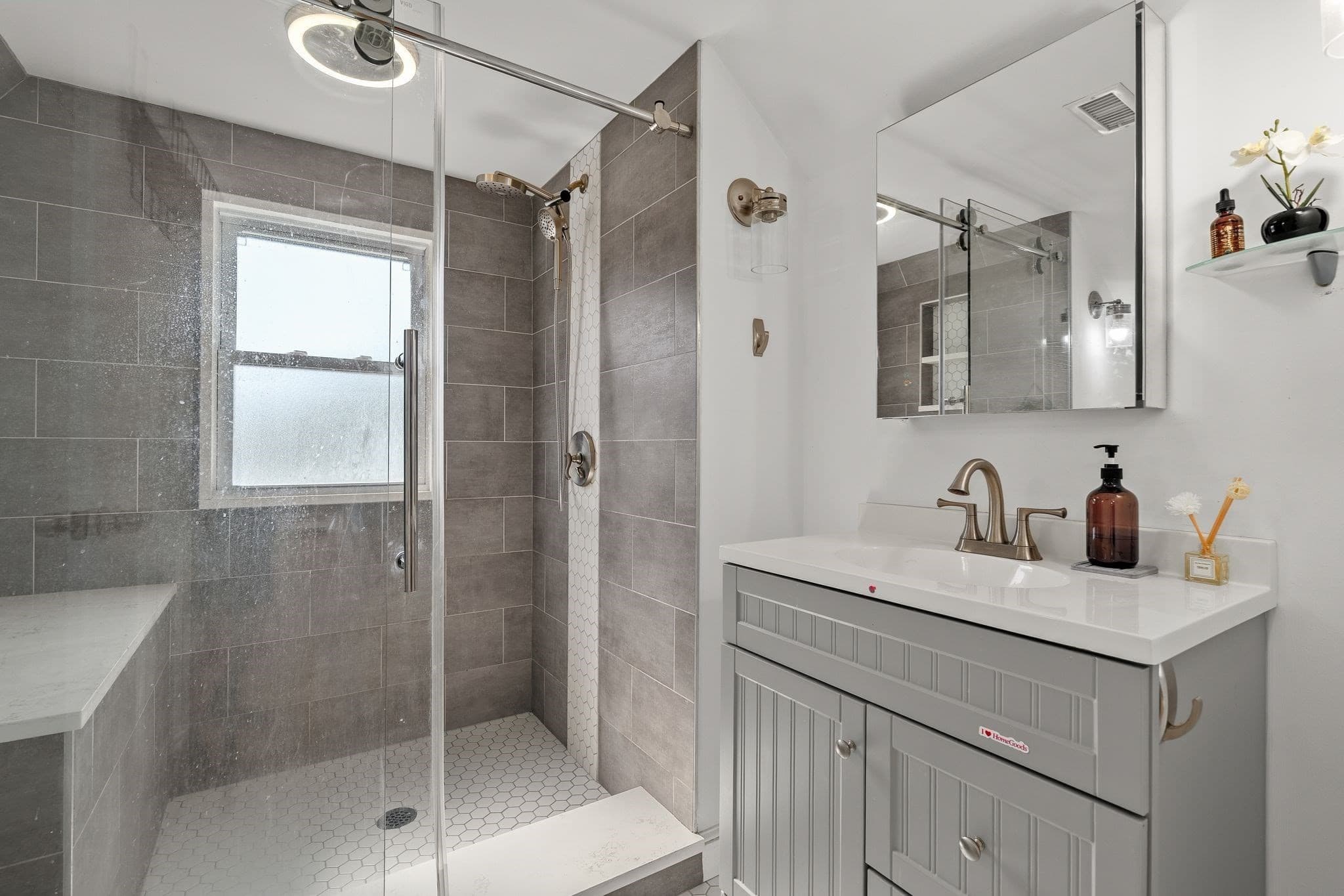 Condominium at 84 West Street # 2, Quincy MA 02169, Quincy, photo 21 of 32