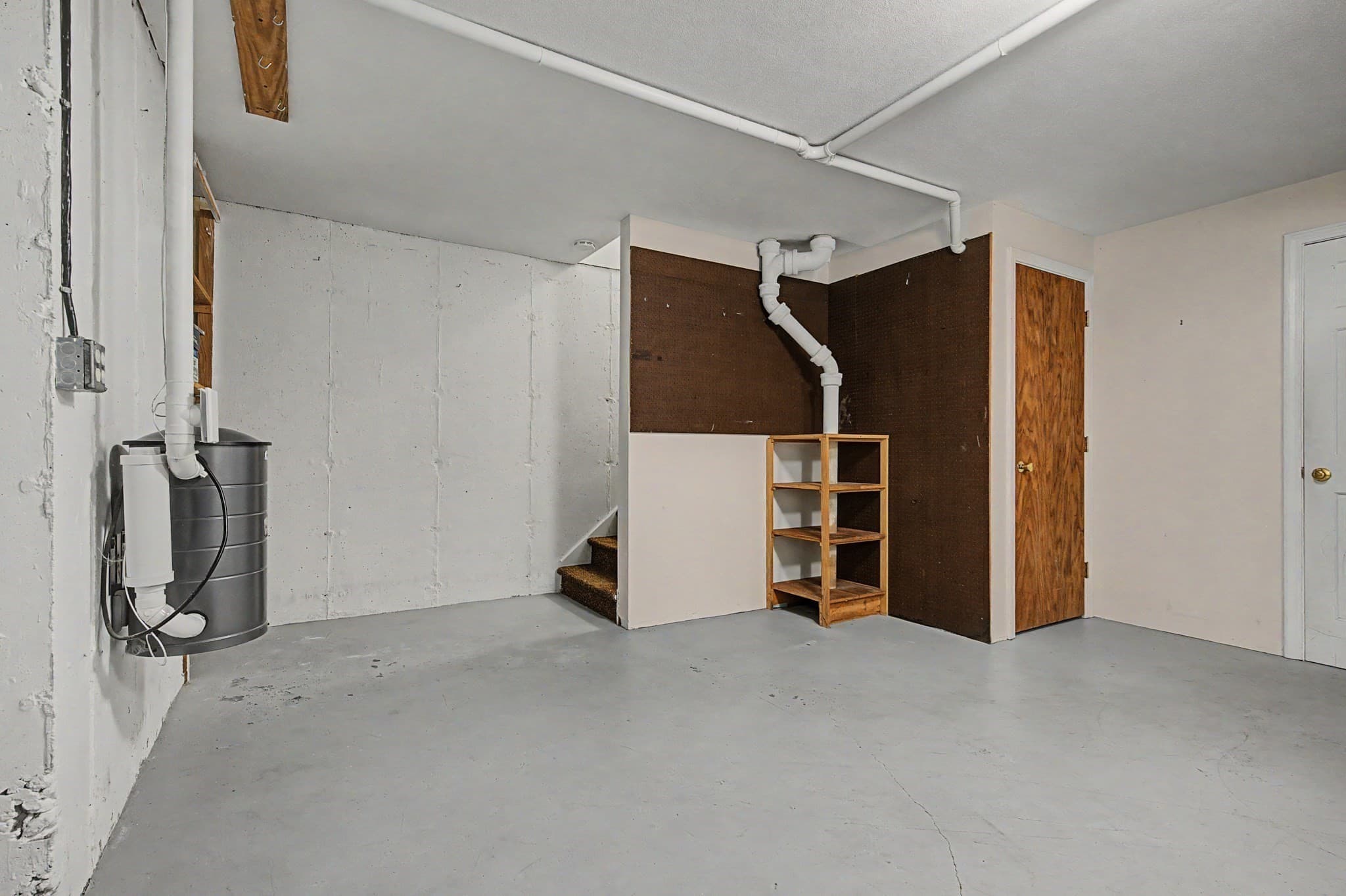 Condominium at 15 Emerson Ct # 15, Amherst MA 01002, photo 26 of 41