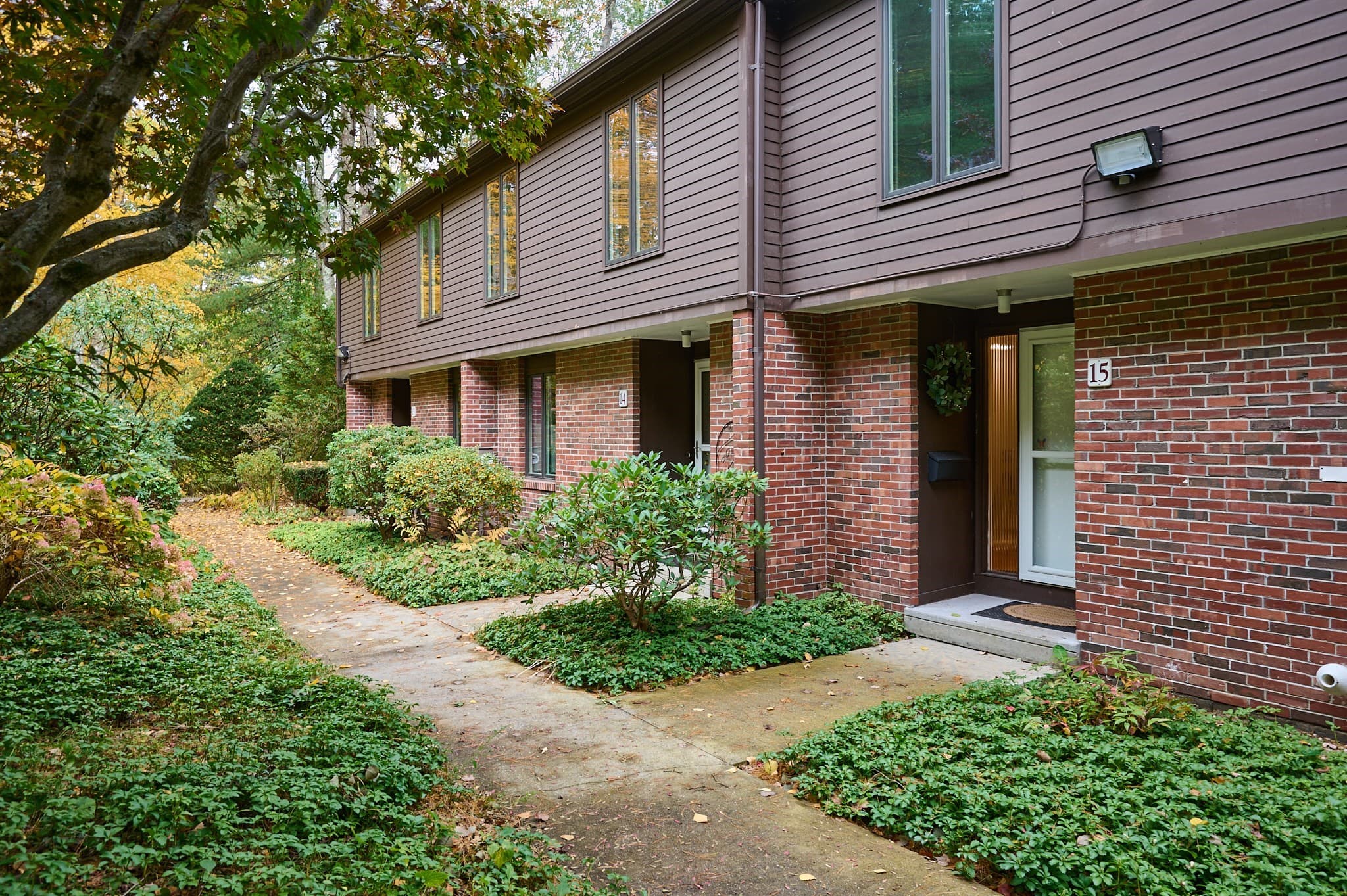 15 Emerson Ct # 15, Amherst MA 01002