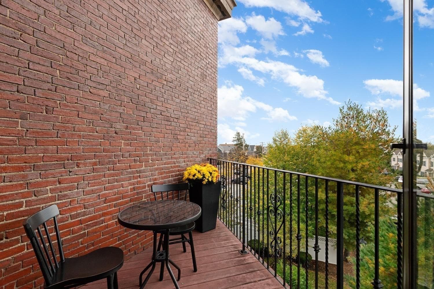 Condominium at 215 Harvard Street # 48, Medford MA 02155, photo 11 of 23