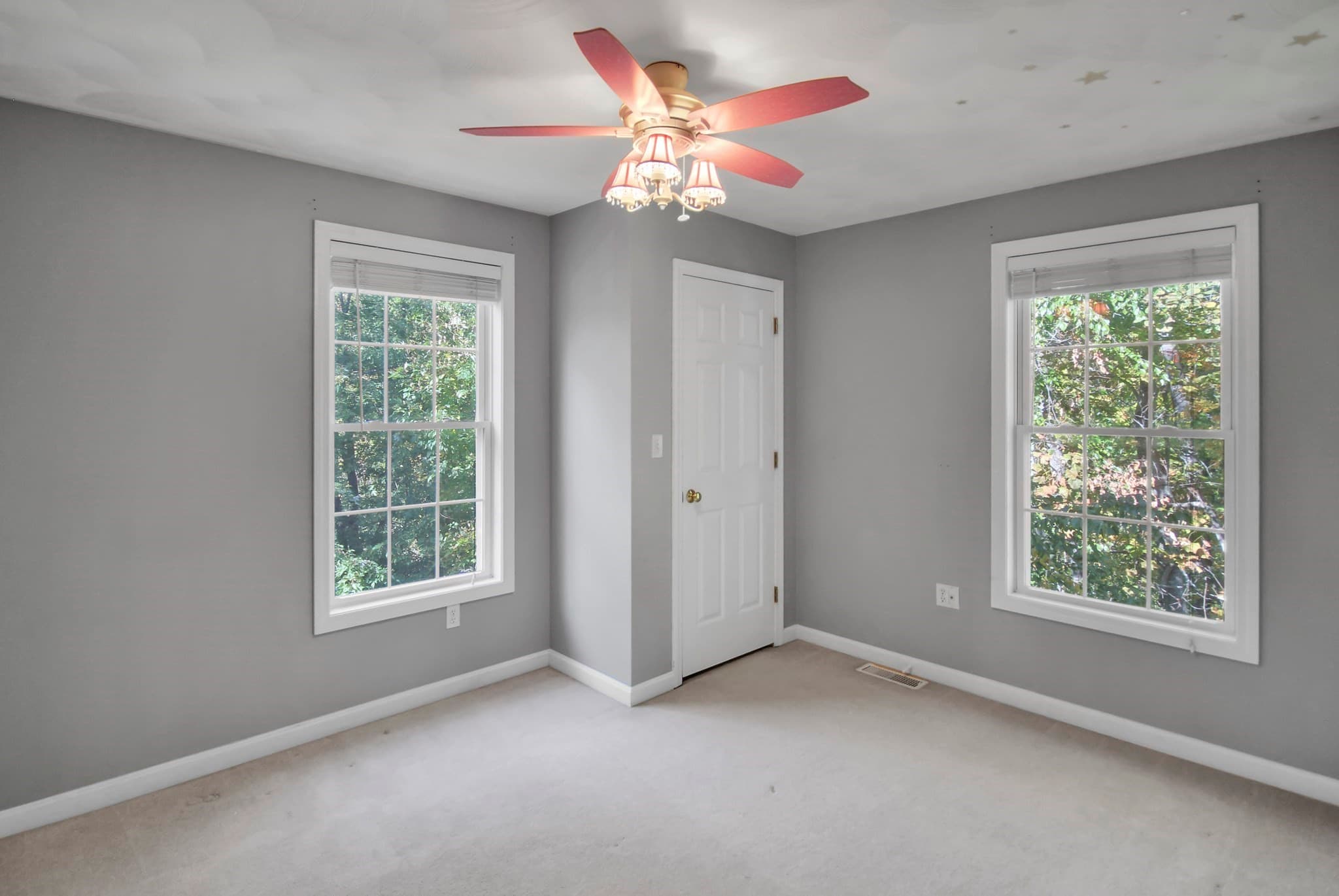 Single Family Residence at 170 Bay State Rd, Methuen MA 01844, photo 23 of 38