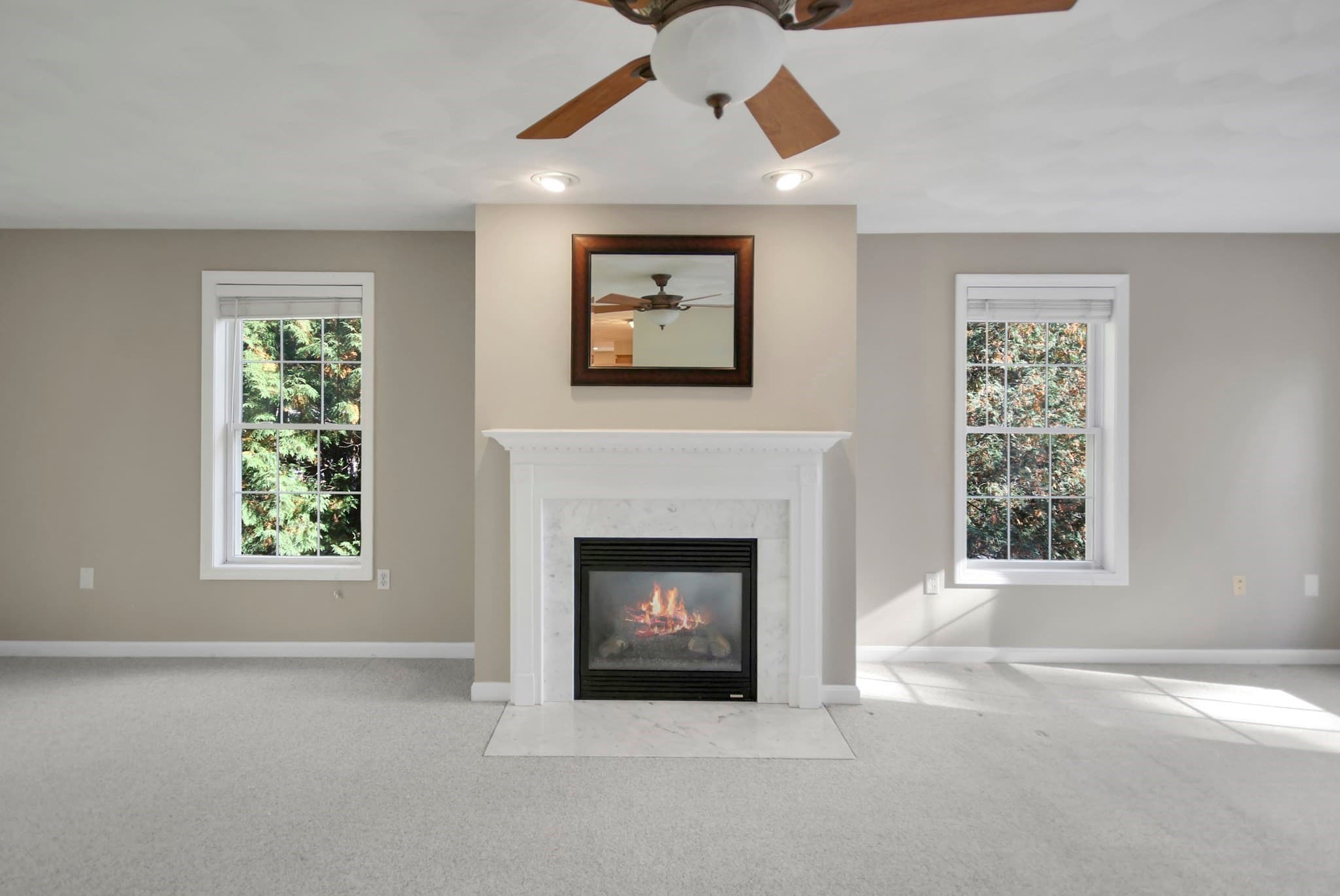 Single Family Residence at 170 Bay State Rd, Methuen MA 01844, photo 3 of 38