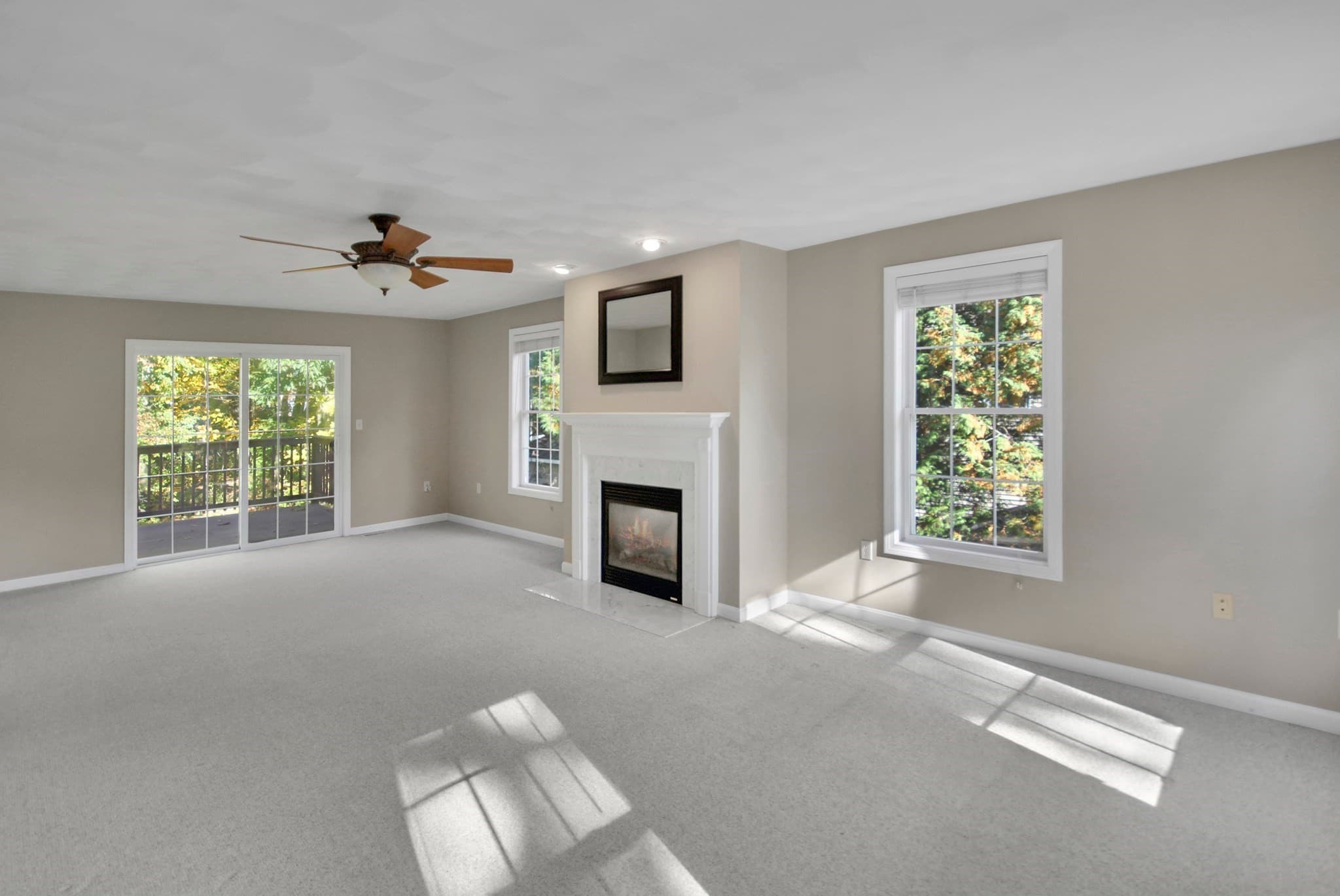 Single Family Residence at 170 Bay State Rd, Methuen MA 01844, photo 4 of 38