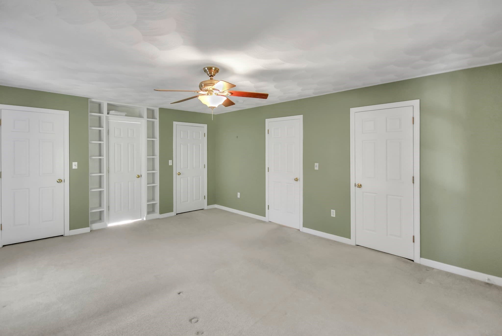 Single Family Residence at 170 Bay State Rd, Methuen MA 01844, photo 21 of 38