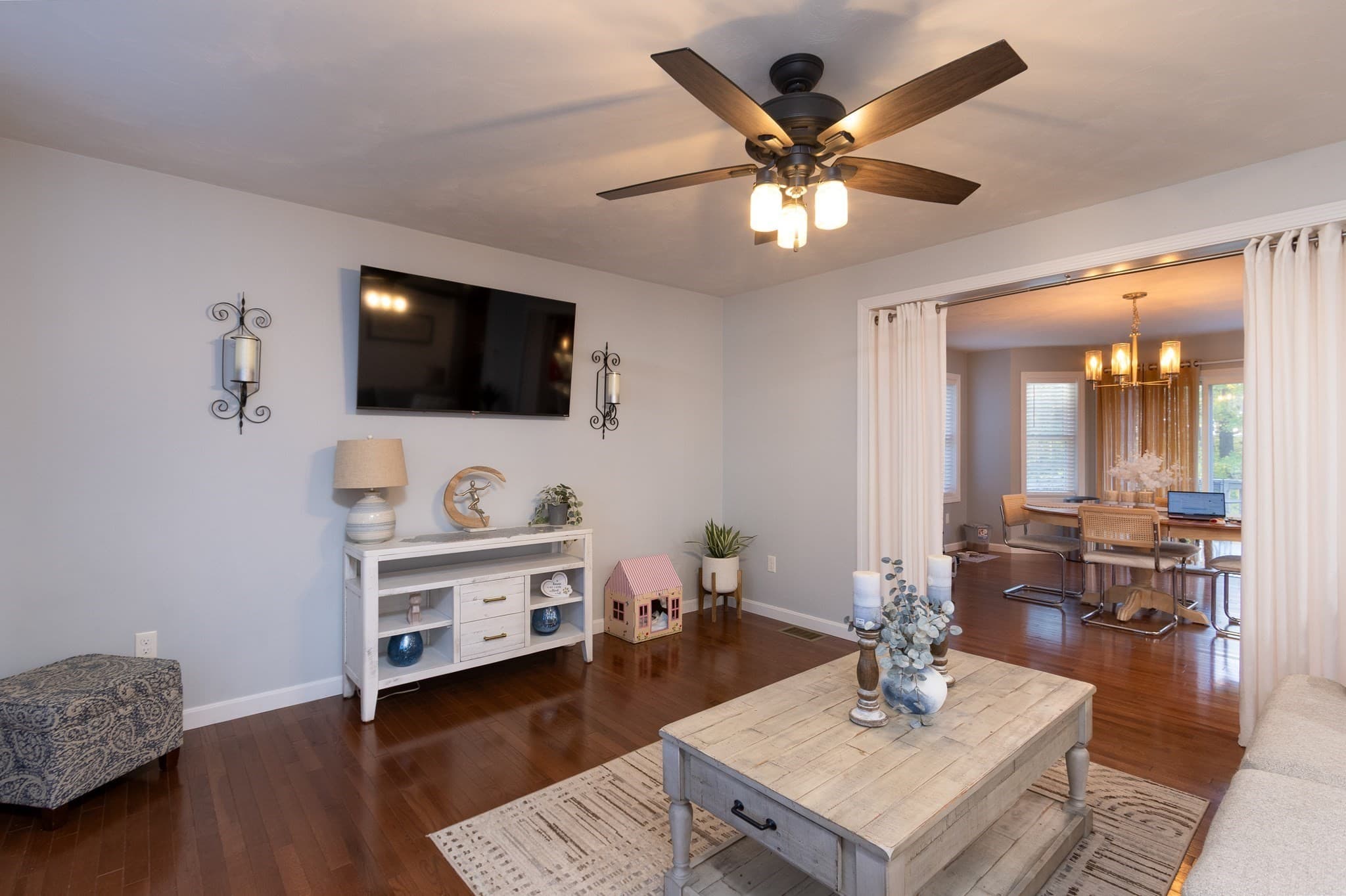 Single Family Residence at 12 Gardner Ave, Sturbridge MA 01566, photo 13 of 33