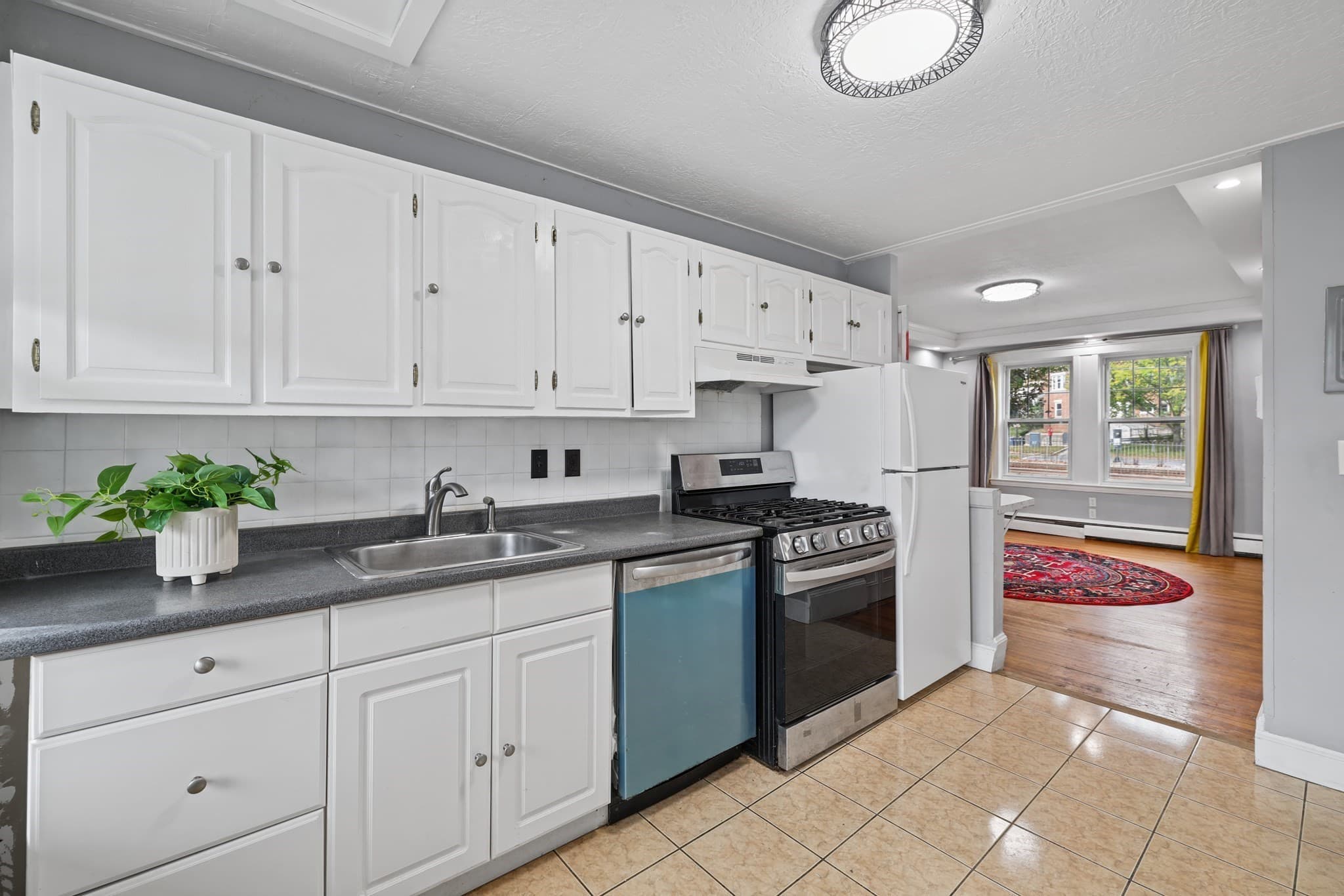 Condominium at 1726 Commonwealth Ave # 4, Boston MA 02135, Boston, photo 2 of 18