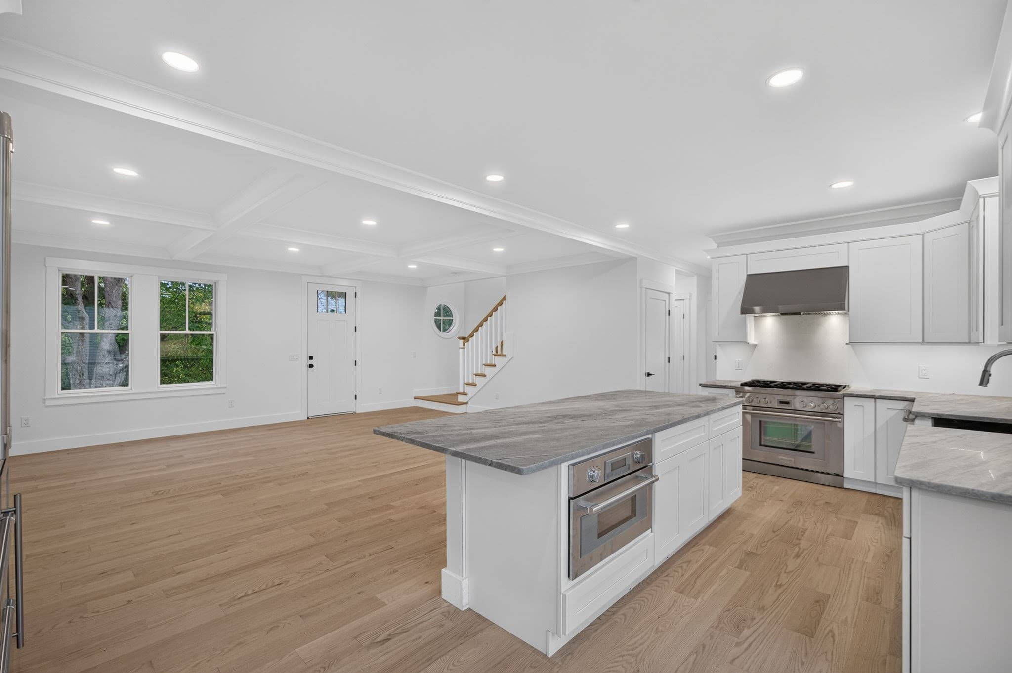 Single Family Residence at 10 Notre Dame Ave, Harwich MA 02646, photo 13 of 42