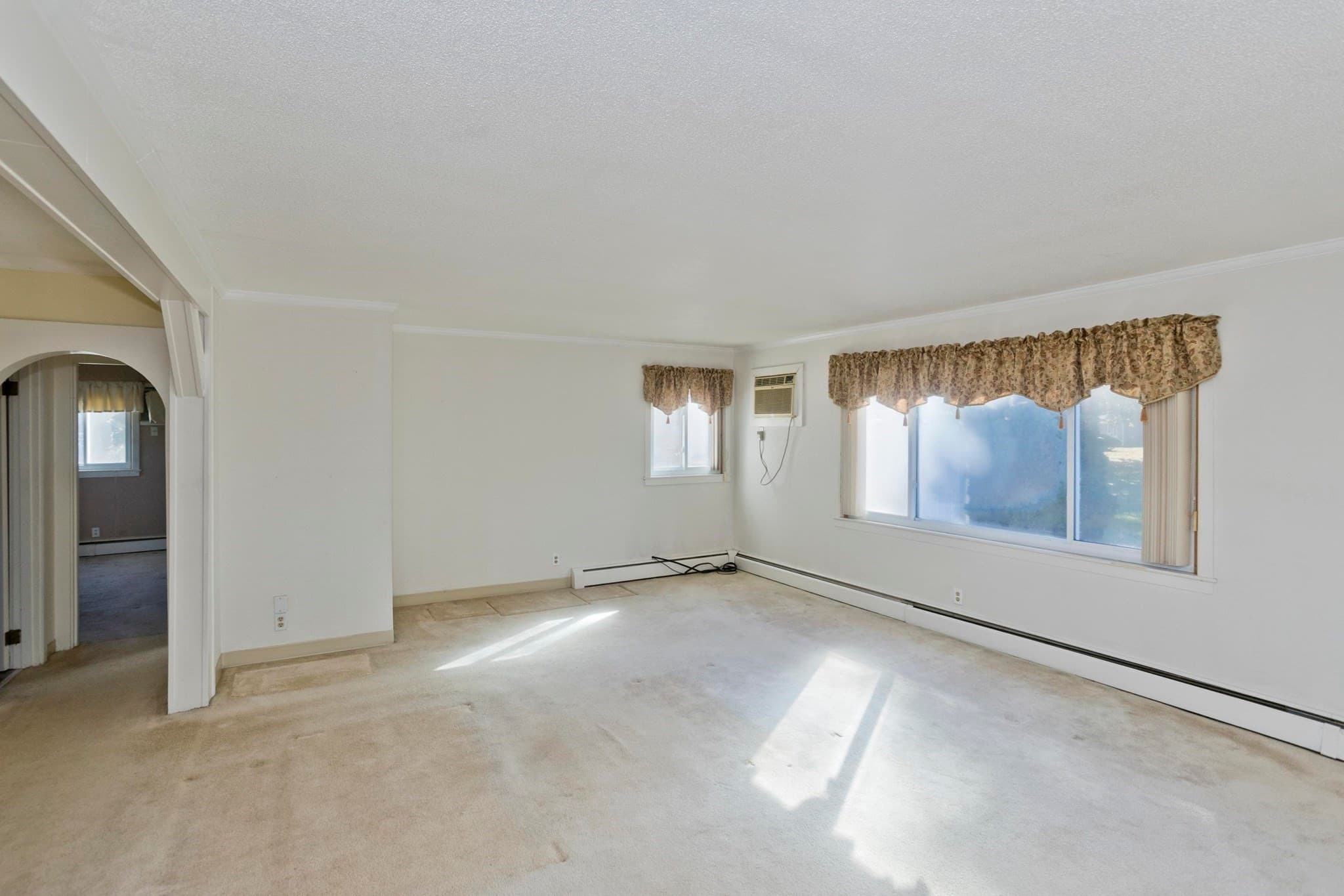 Condominium at 183 Applewood Drive # 183, Chicopee MA 01022, Chicopee, photo 16 of 33