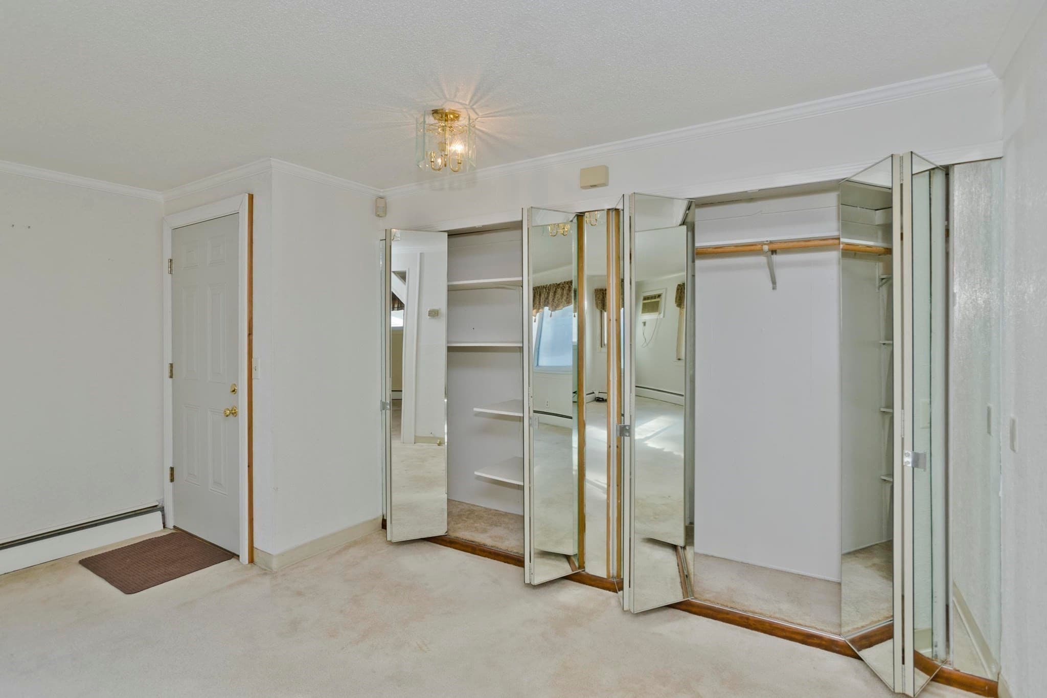 Condominium at 183 Applewood Drive # 183, Chicopee MA 01022, Chicopee, photo 18 of 33