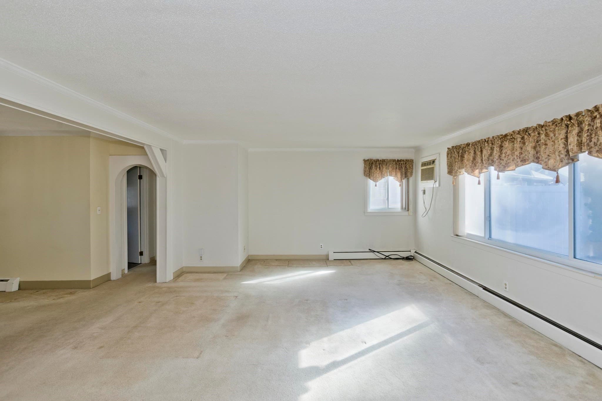 Condominium at 183 Applewood Drive # 183, Chicopee MA 01022, Chicopee, photo 15 of 33