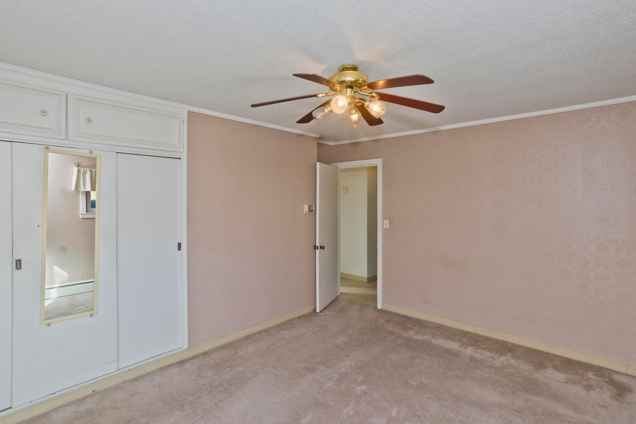 Condominium at 183 Applewood Drive # 183, Chicopee MA 01022, Chicopee, photo 25 of 33