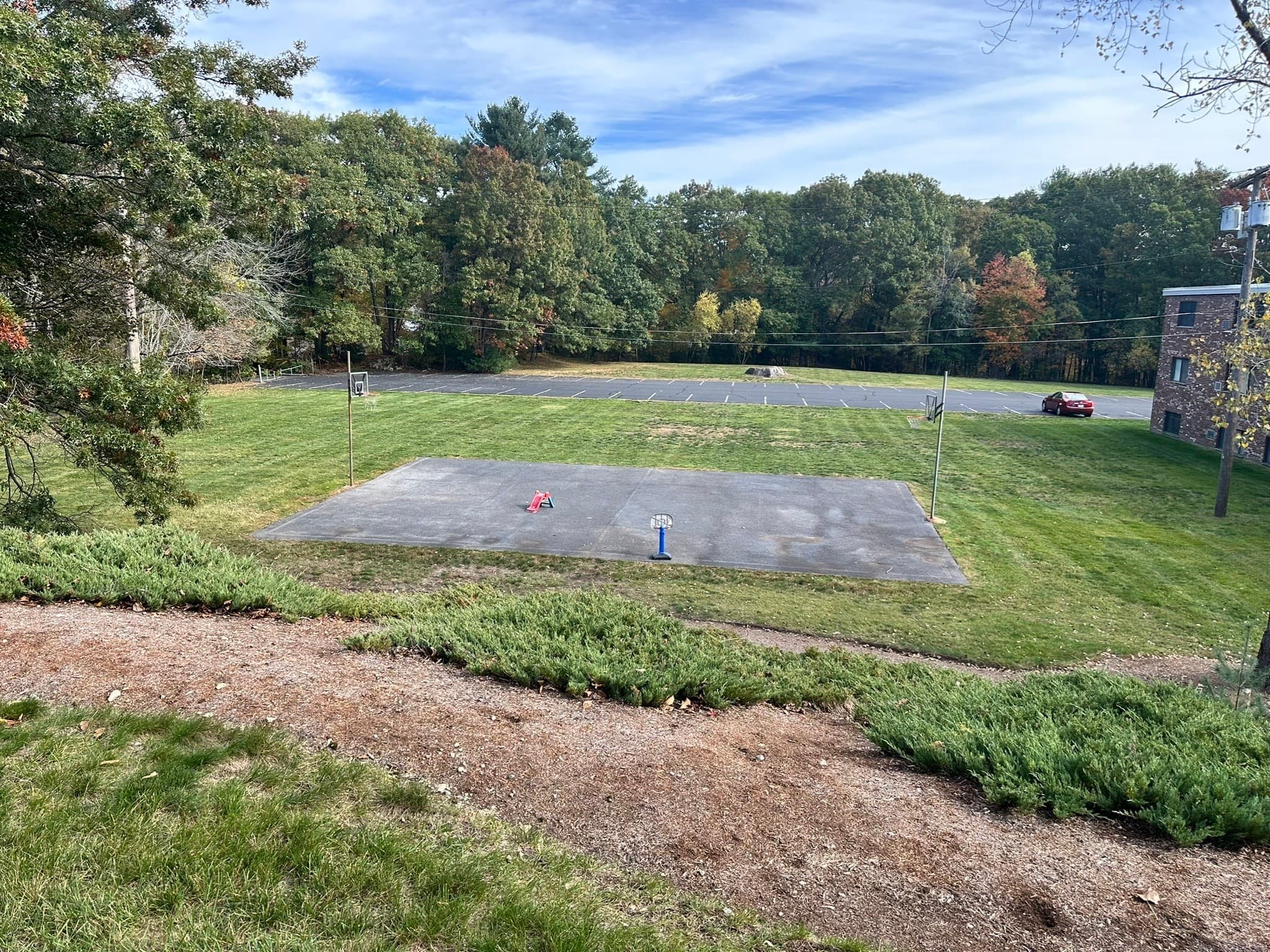 Condominium at 69 Milliken Ave # 1A, Franklin MA 02038, photo 18 of 19