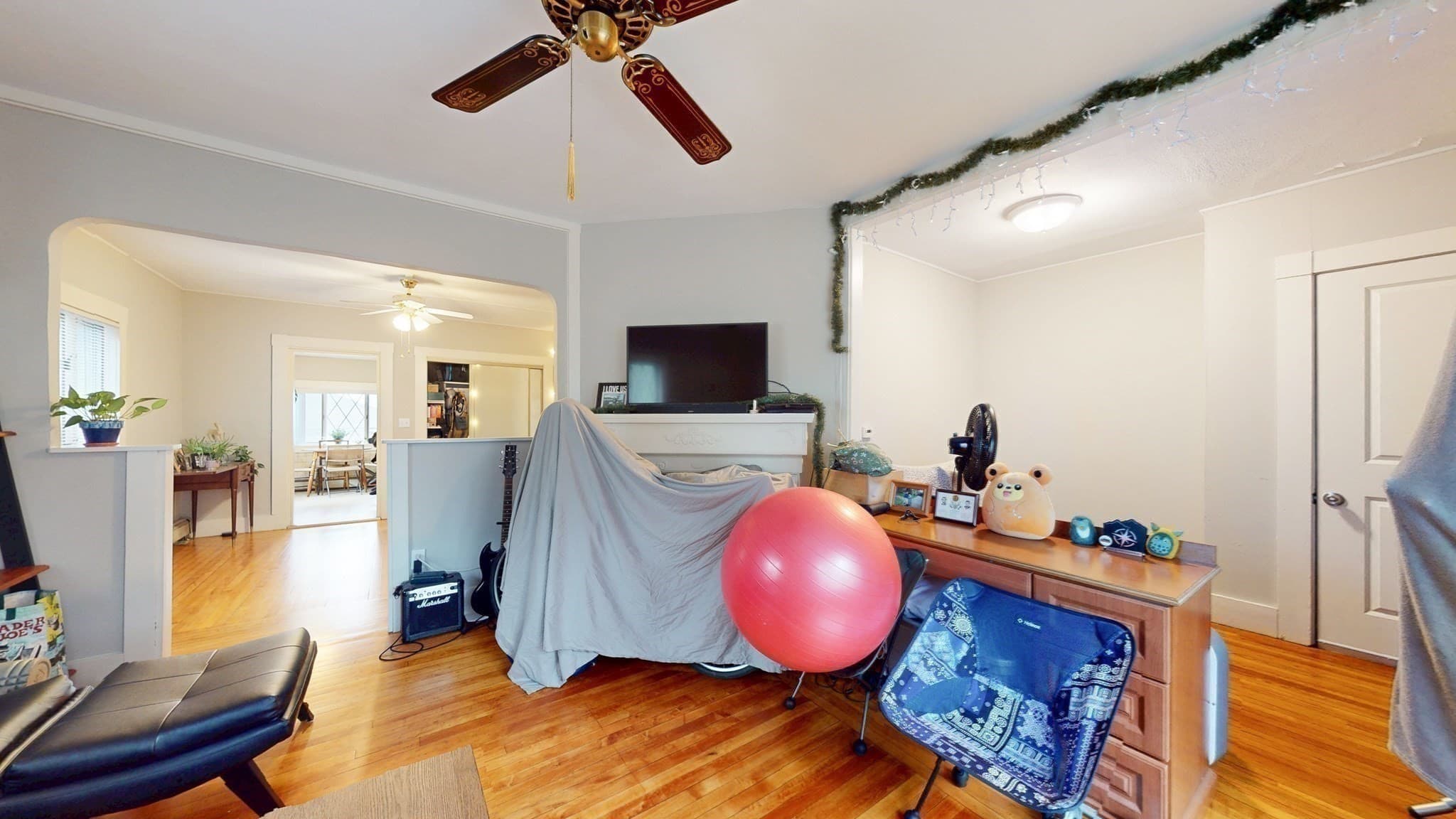 2 Family - 2 Units Up/Down at 142 Dale St, Waltham MA 02451, Waltham, photo 16 of 41