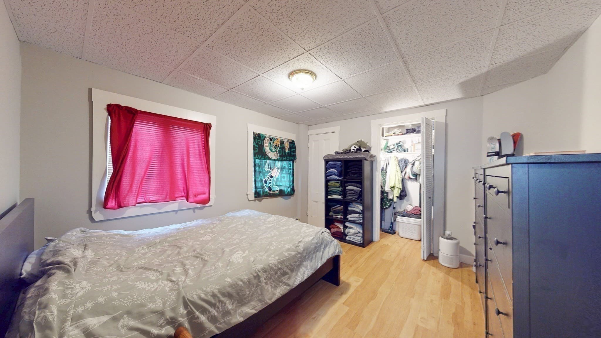 2 Family - 2 Units Up/Down at 142 Dale St, Waltham MA 02451, Waltham, photo 18 of 41