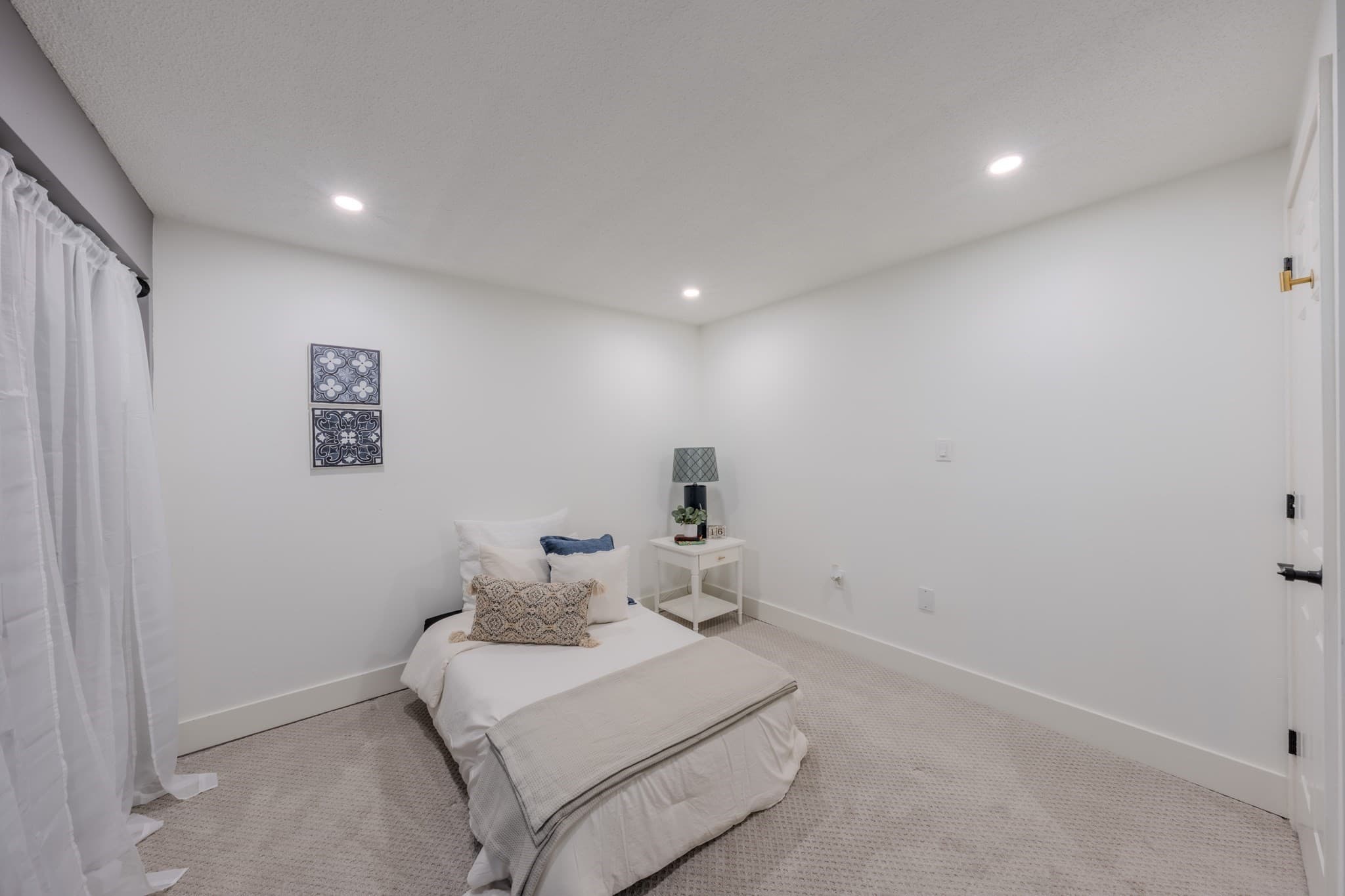 Condominium at 255 North Rd # 201, Chelmsford MA 01824, photo 23 of 33