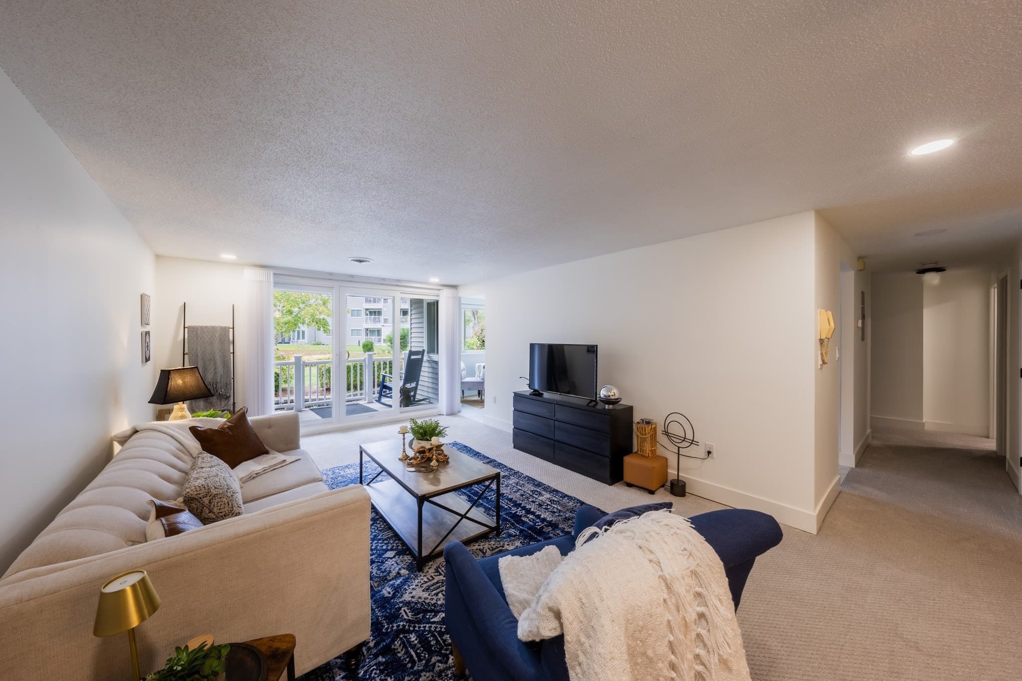 Condominium at 255 North Rd # 201, Chelmsford MA 01824, photo 6 of 33