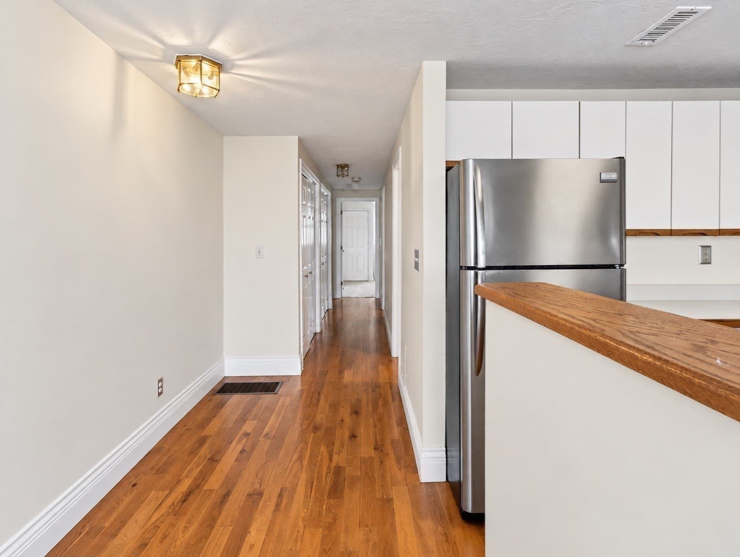 Condominium at 180 Cadish Avenue # 8, Hull MA 02045, Hull, photo 20 of 33