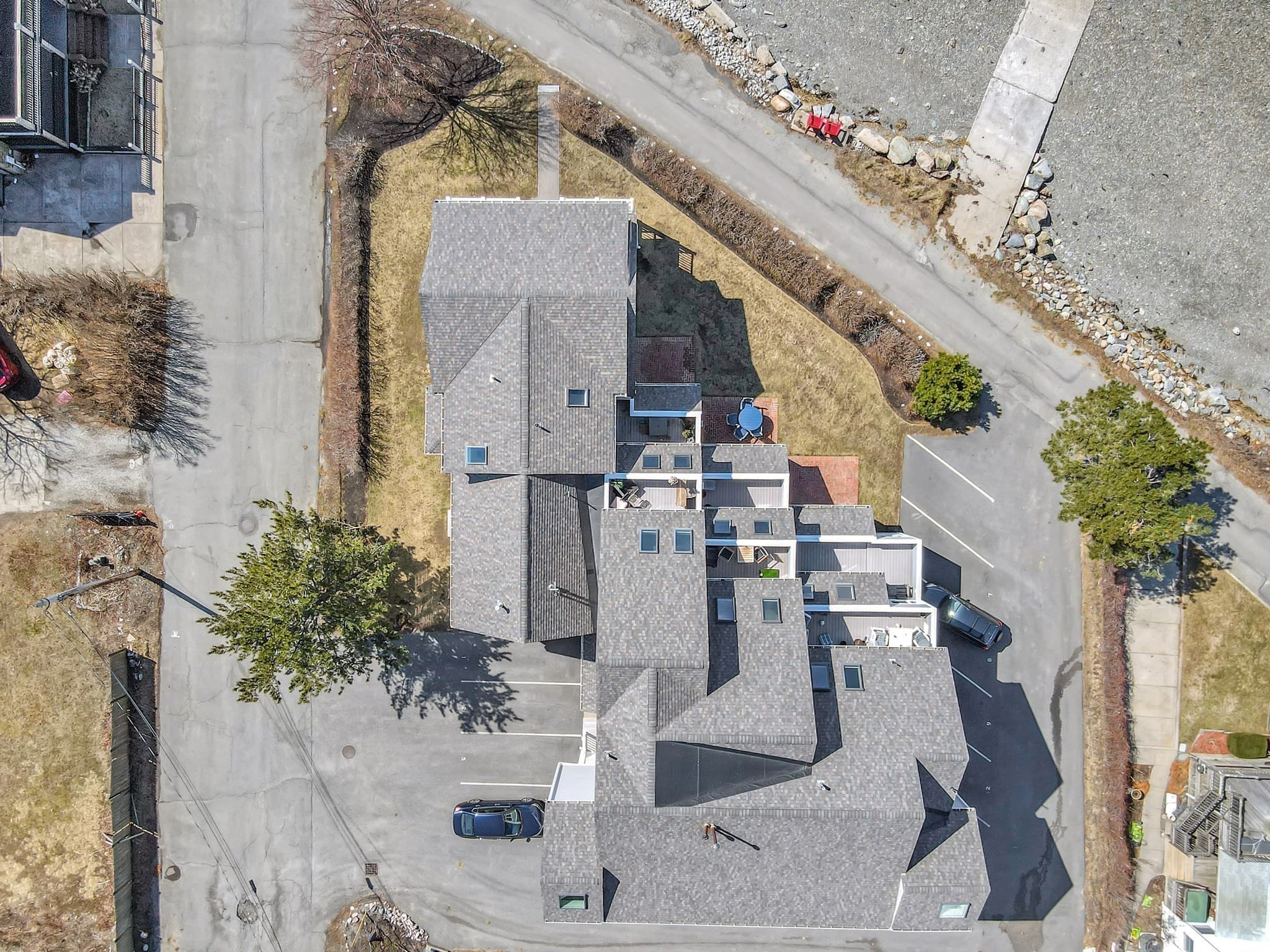 Condominium at 180 Cadish Avenue # 8, Hull MA 02045, Hull, photo 4 of 33